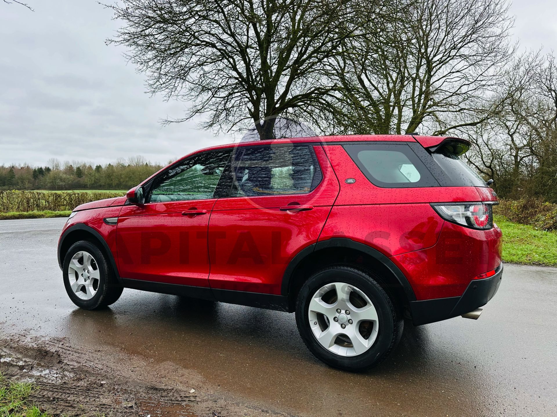 LAND ROVER DISCOVERY SPORT "SE TECH" AUTO-START/STOP 18 REG - LEATHER - SAT NAV - LOOK!! - Image 9 of 42