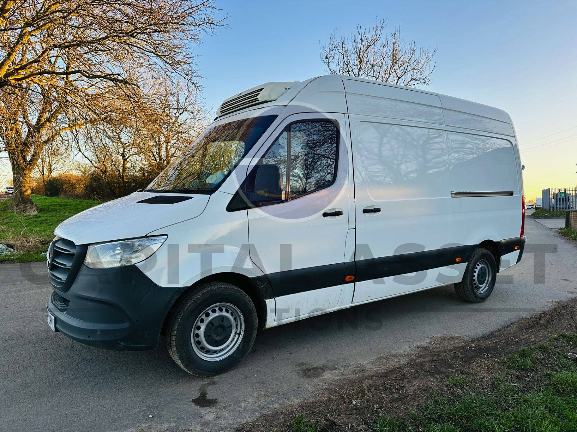 MERCEDES-BENZ SPRINTER 314 CDI *MWB - REFRIGERATED VAN* (2019 - FACELIFT MODEL) *OVERNIGHT STANDBY* - Image 5 of 33
