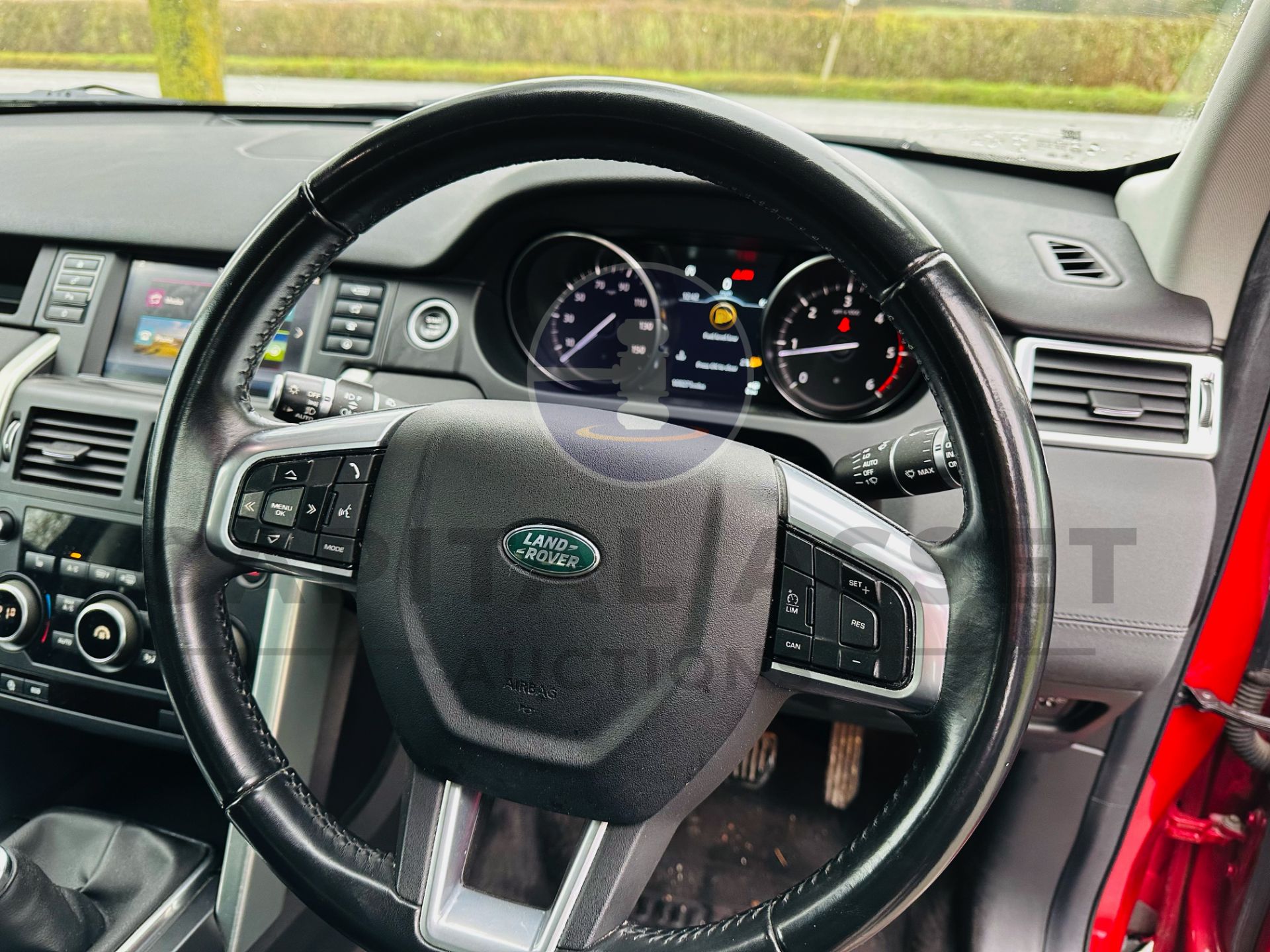LAND ROVER DISCOVERY SPORT "SE TECH" AUTO-START/STOP 18 REG - LEATHER - SAT NAV - LOOK!! - Image 27 of 42