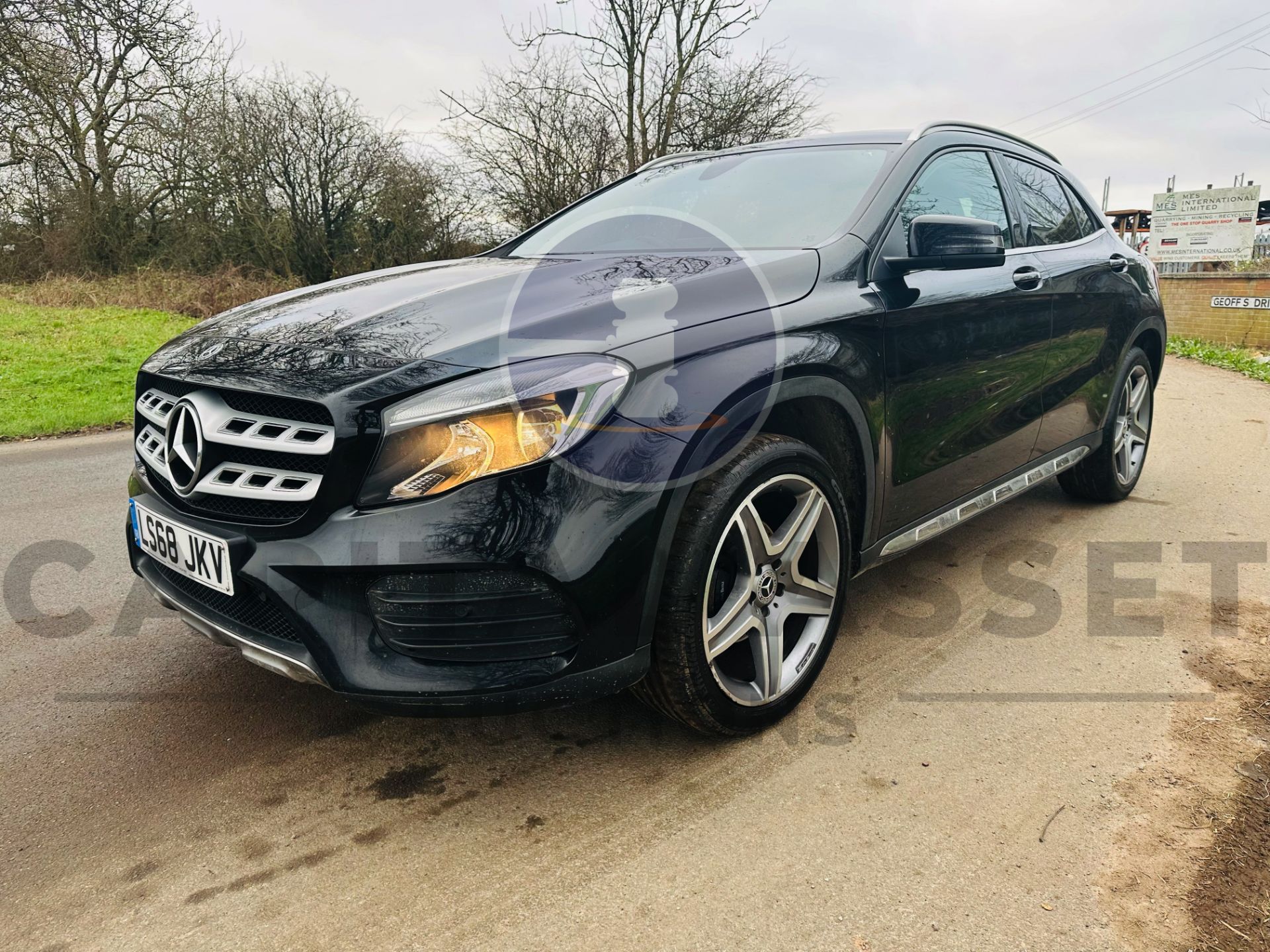 (On Sale) MERCEDES-BENZ GLA 200 *AMG LINE* 5 DOOR SUV (2019 - EURO 6) AUTO STOP/START (1 OWNER) - Image 6 of 40