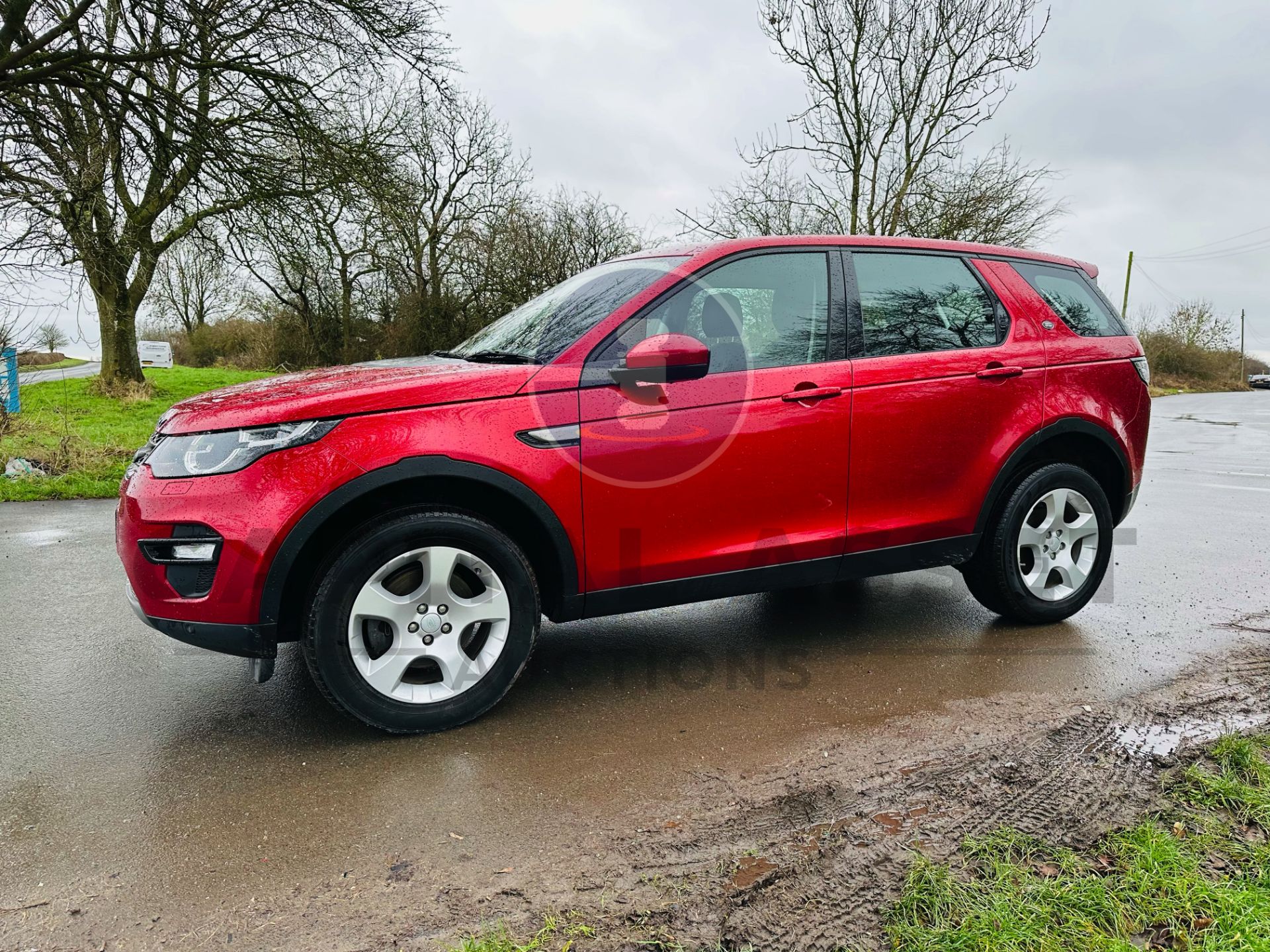 LAND ROVER DISCOVERY SPORT "SE TECH" AUTO-START/STOP 18 REG - LEATHER - SAT NAV - LOOK!! - Image 7 of 42