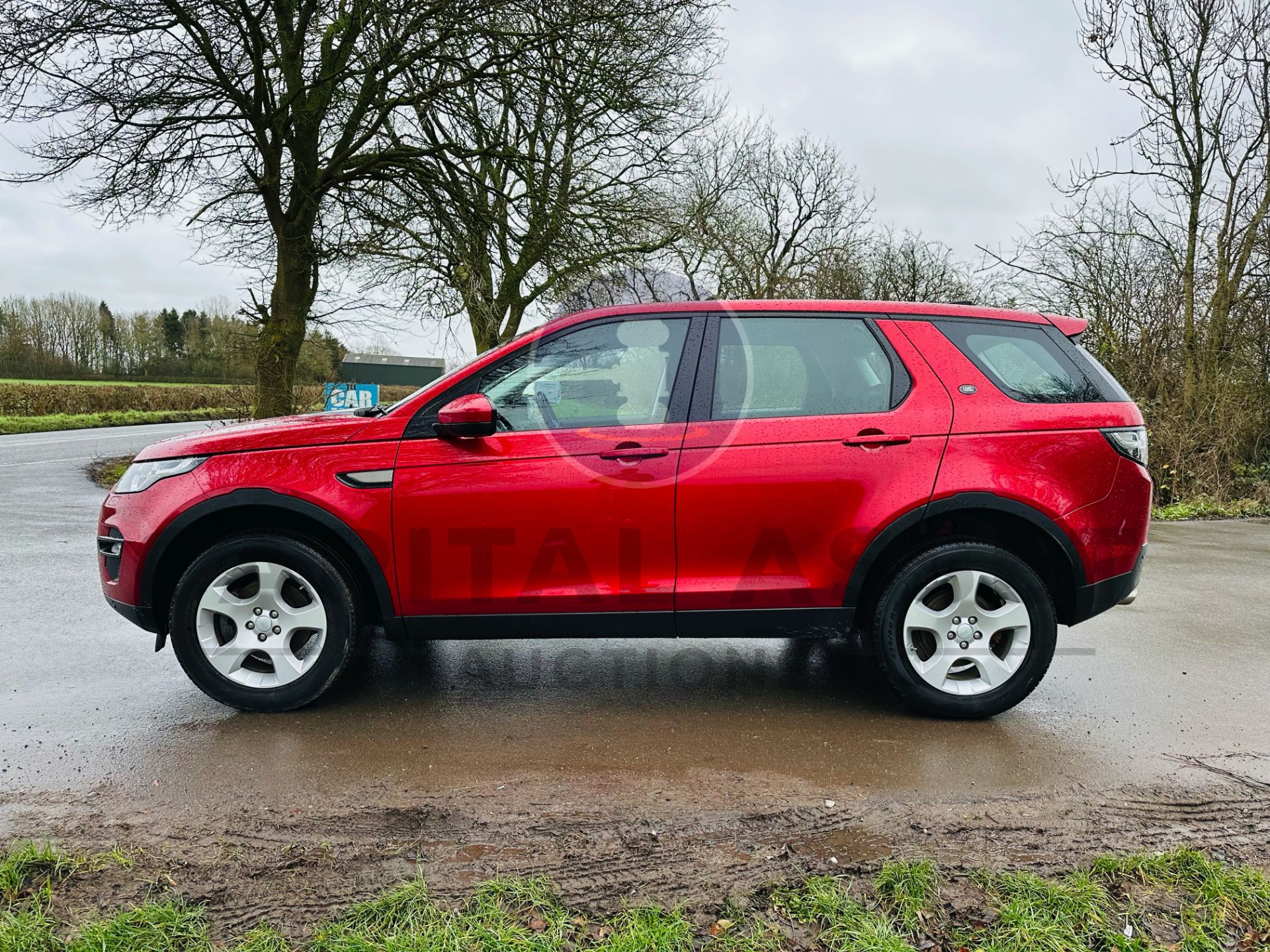 LAND ROVER DISCOVERY SPORT "SE TECH" AUTO-START/STOP 18 REG - LEATHER - SAT NAV - LOOK!! - Image 8 of 42