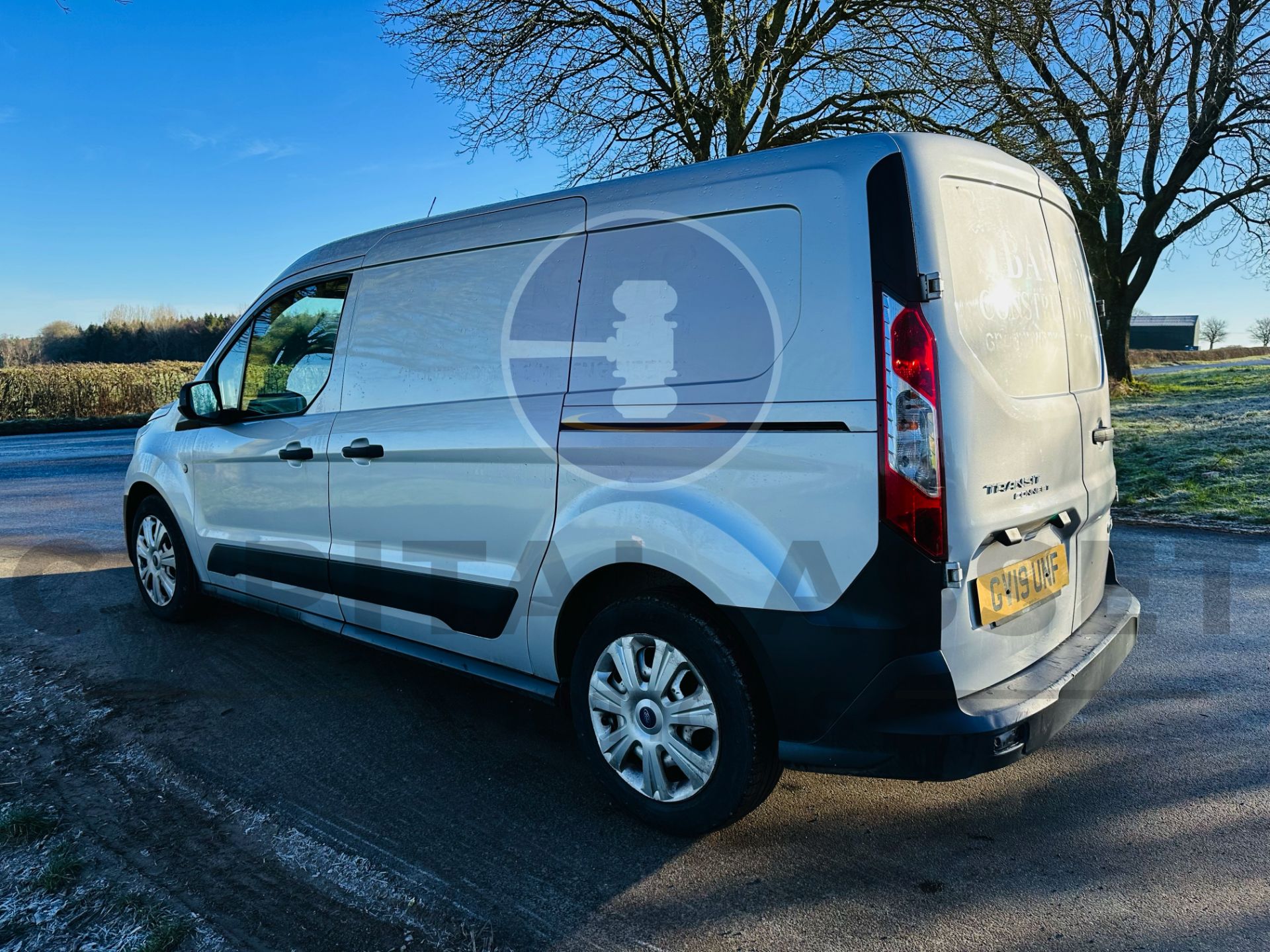 (ON SALE) FORD TRANSIT CONNECT 1.5 Tdci LWB 5 SEAT CREW VAN "EURO 6" - AIR CON - SILVER - 19 REG - Image 7 of 29