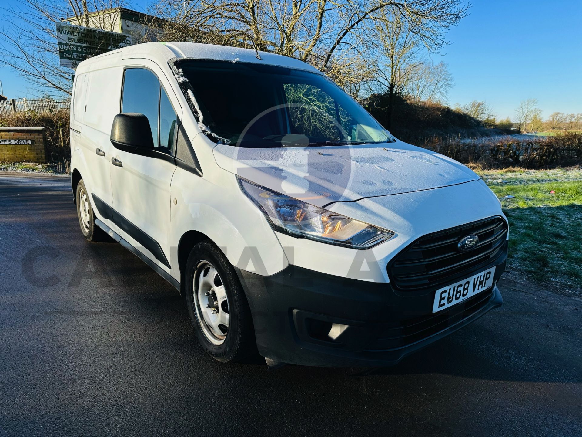 FORD TRANSIT CONNECT 1.5TDCI - 5 SEATER CREW VAN - 2019 MODEL - 1 OWNER FROM NEW - ULEZ COMPLIANT! - Image 2 of 32