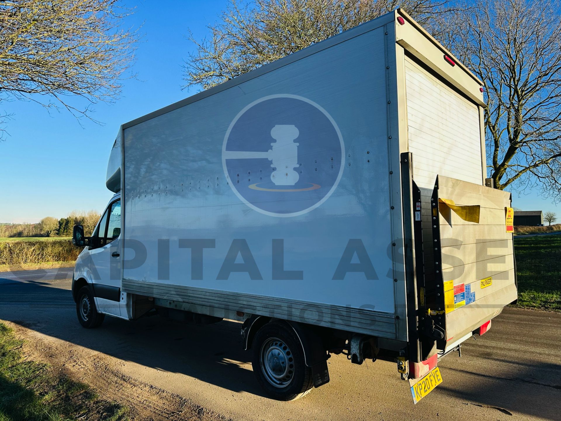 (On Sale) MERCEDES-BENZ SPRINTER 314 CDI *LWB - LUTON / BOX VAN* (2020 - EURO 6) 141 BHP - 6 SPEED - Image 6 of 25