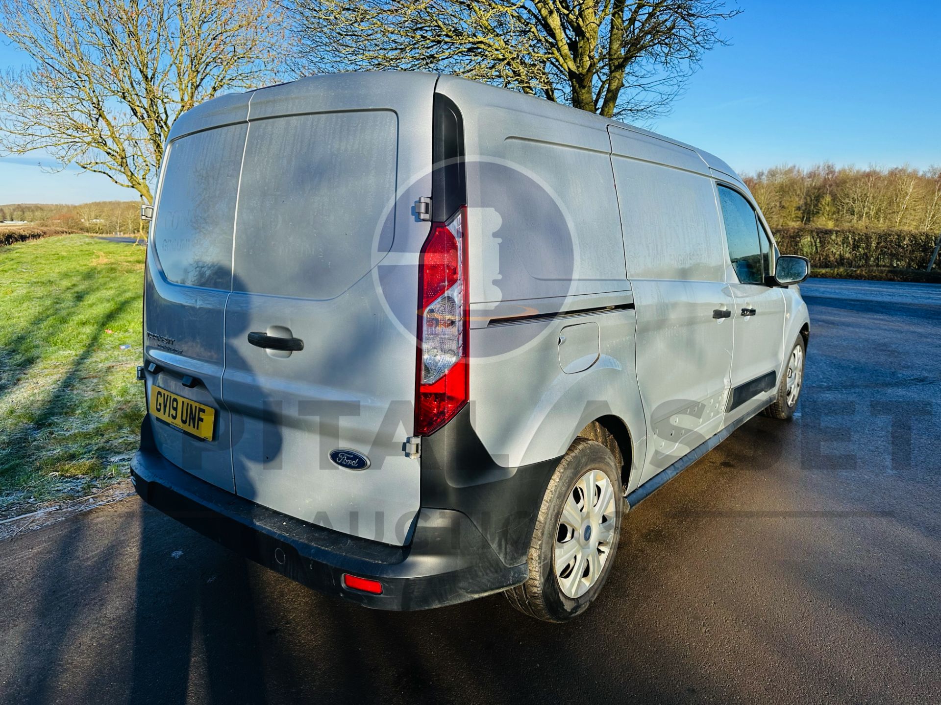 (ON SALE) FORD TRANSIT CONNECT 1.5 Tdci LWB 5 SEAT CREW VAN "EURO 6" - AIR CON - SILVER - 19 REG - Image 9 of 29