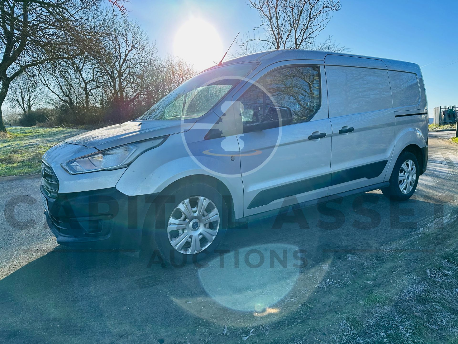 (ON SALE) FORD TRANSIT CONNECT 1.5 Tdci LWB 5 SEAT CREW VAN "EURO 6" - AIR CON - SILVER - 19 REG - Image 5 of 29