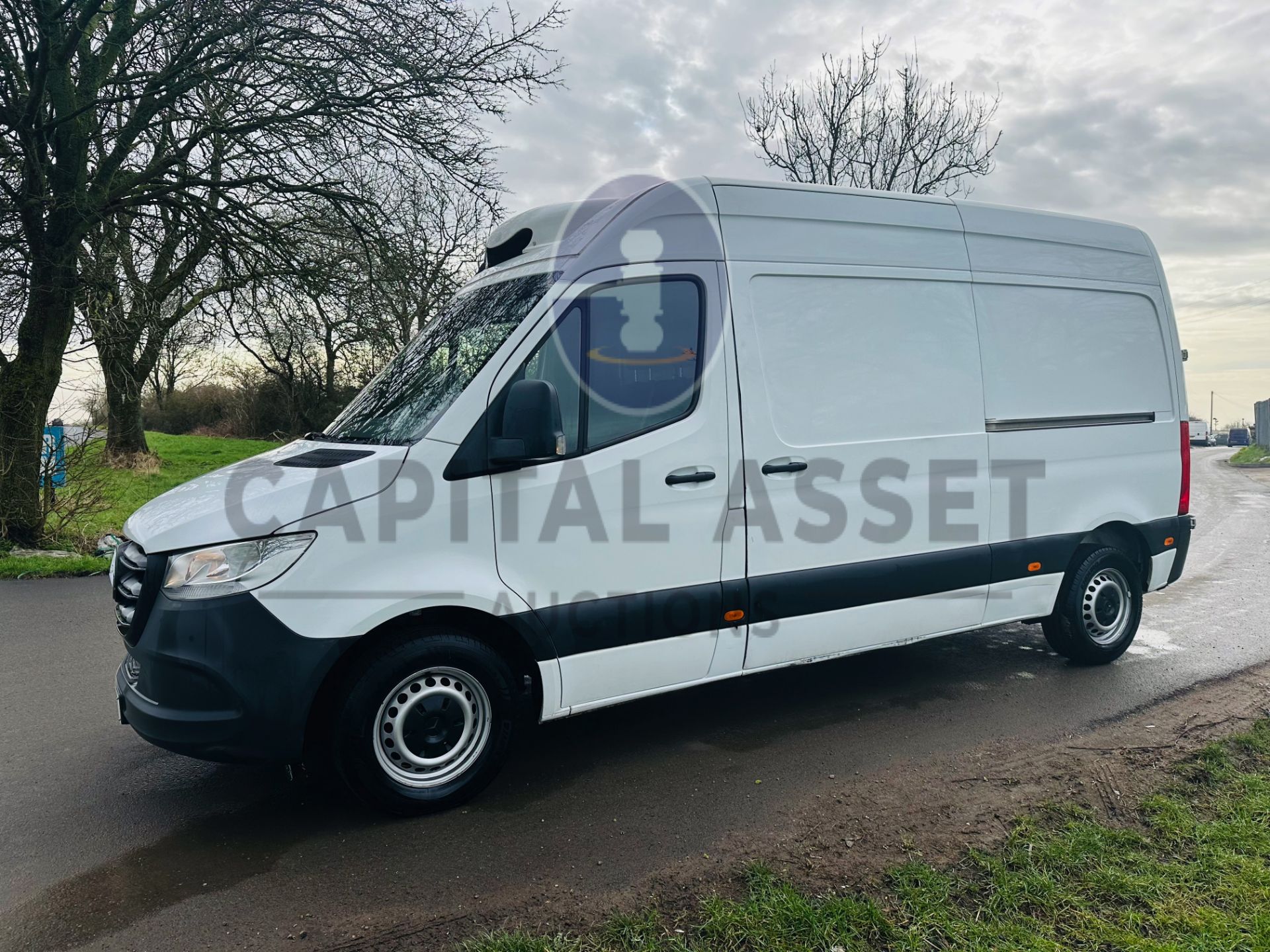 MERCEDES SPRINTER 314CDI AUTOMATIC "MWB" FRIDGE / FREEZER VAN (2021 MODEL) 1 OWNER-OVERNIGHT STANDBY