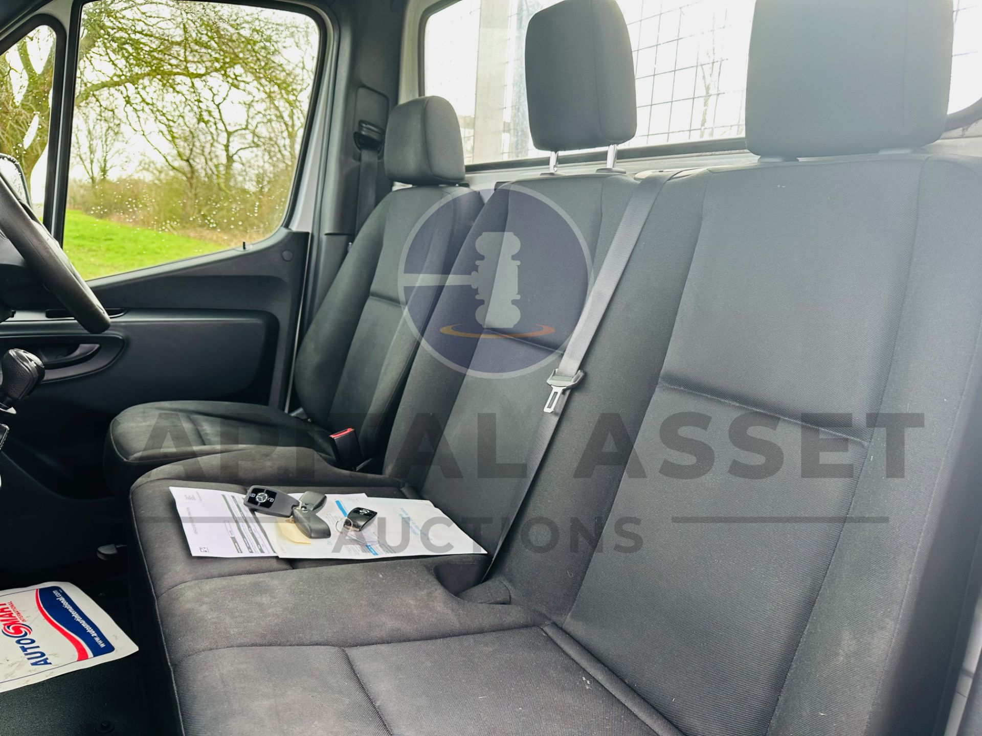 (ON SALE) MERCEDES SPRINTER 314CDI "LWB" DROPSIDE WITH ELECTRIC TAIL-LIFT - 19 REG - 1 OWNER - FSH - Image 14 of 28