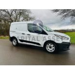 (ON SALE )FORD TRANSIT CONNECT 1.5TDCI (100) 5 SEATER DUALINER / CREW VAN (2019 MODEL) 1 OWNER