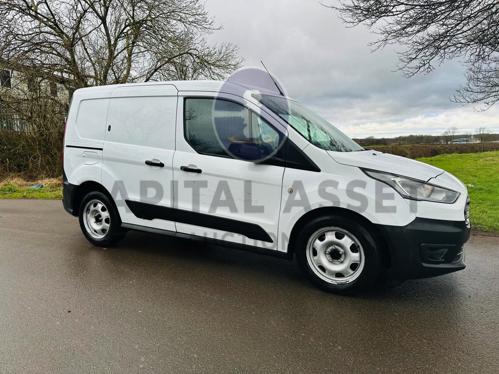 (ON SALE )FORD TRANSIT CONNECT 1.5TDCI (100) 5 SEATER DUALINER / CREW VAN (2019 MODEL) 1 OWNER