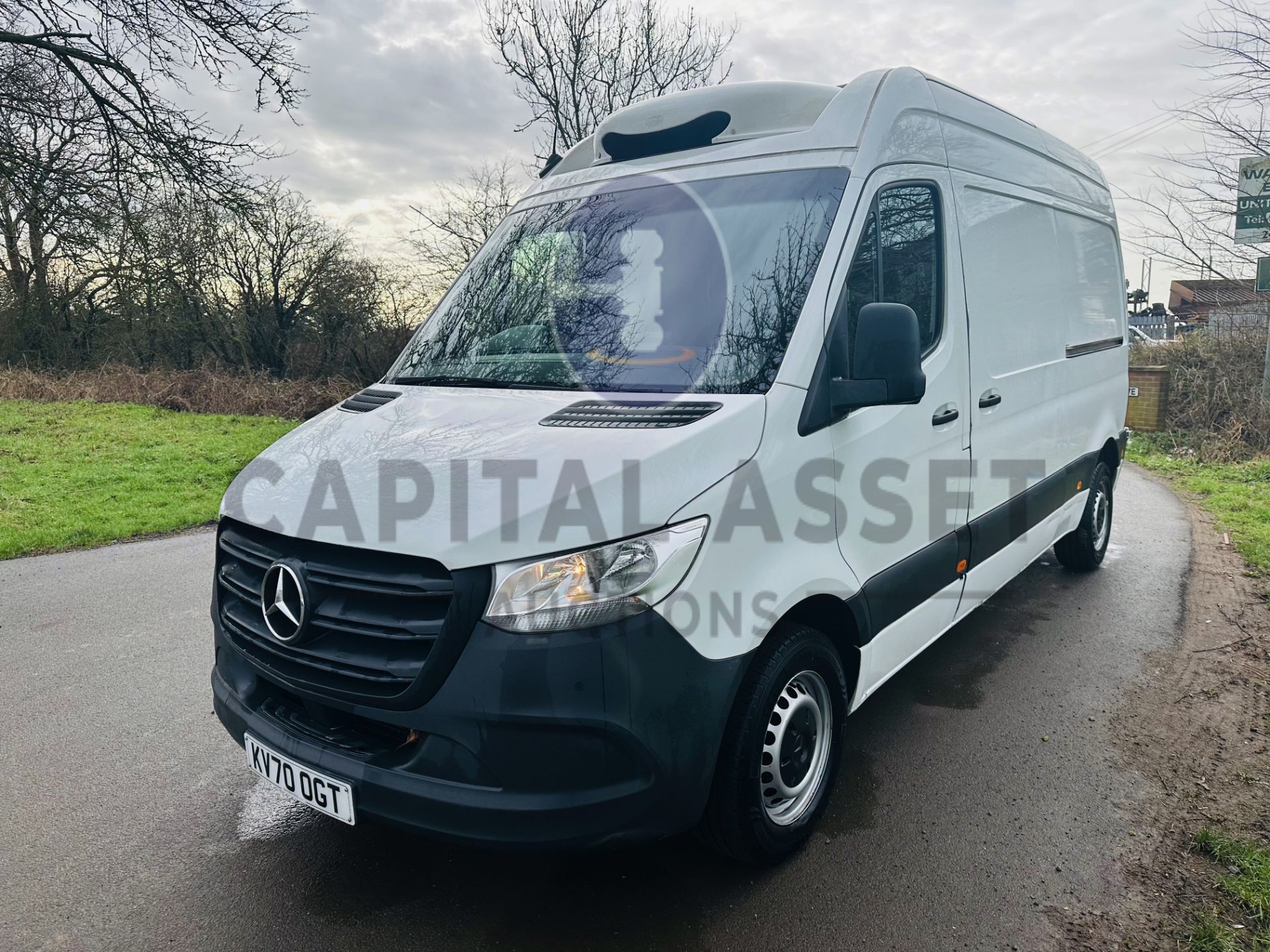 MERCEDES SPRINTER 314CDI AUTOMATIC "MWB" FRIDGE / FREEZER VAN (2021 MODEL) 1 OWNER-OVERNIGHT STANDBY - Image 2 of 26