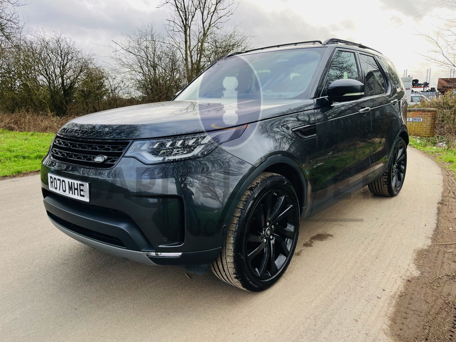 (ON SALE) LAND ROVER DISCOVERY LUXURY HSE BLACK EDITION (2021 MODEL) ONLY 26000 MILES - LR HISTORY - Image 5 of 43