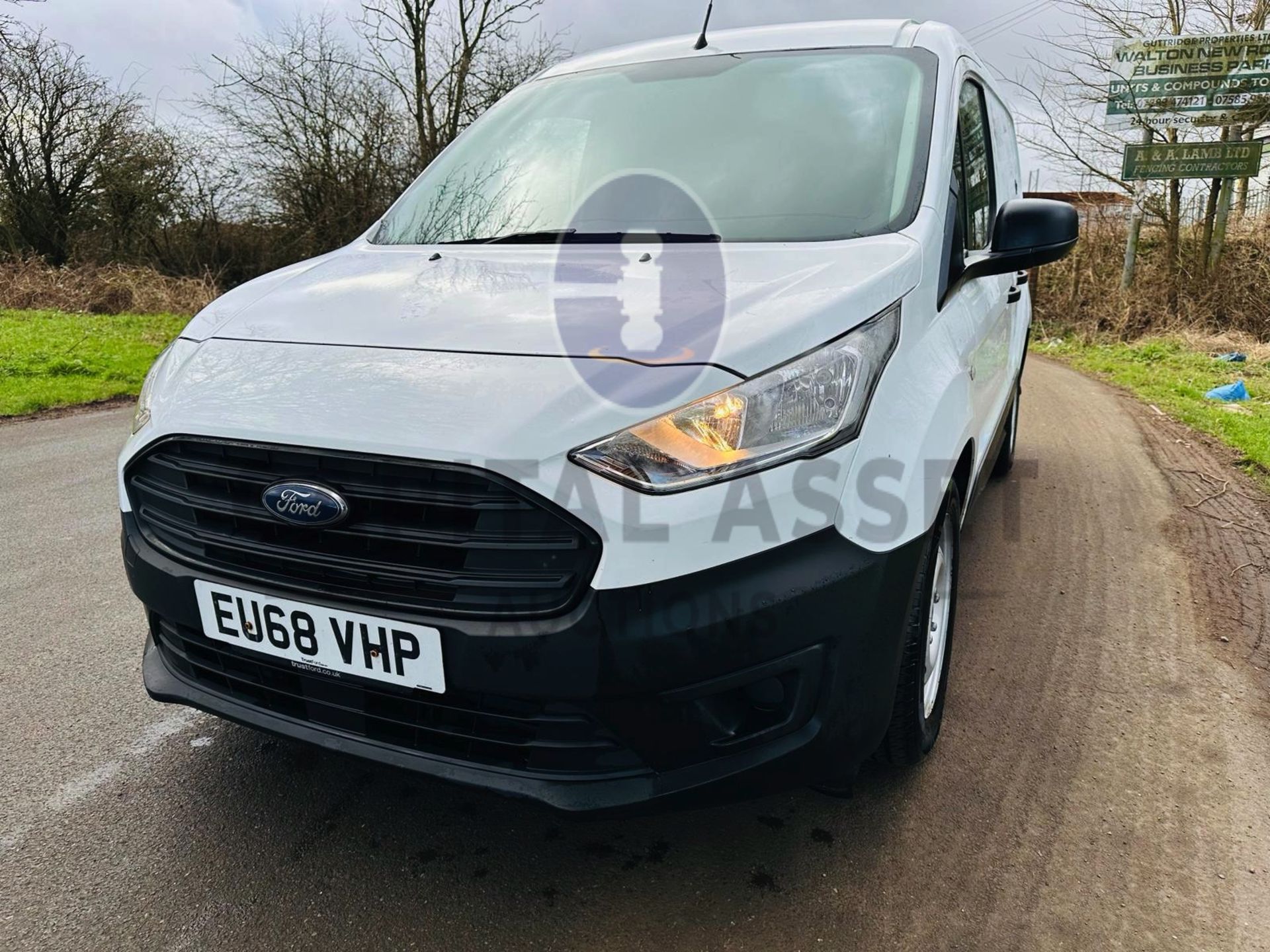 (ON SALE)FORD TRANSIT CONNECT 1.5TDI (100) 5 SEATER DUALINER / CREW VAN - EURO 6 - 2019 MODEL - - Image 6 of 25