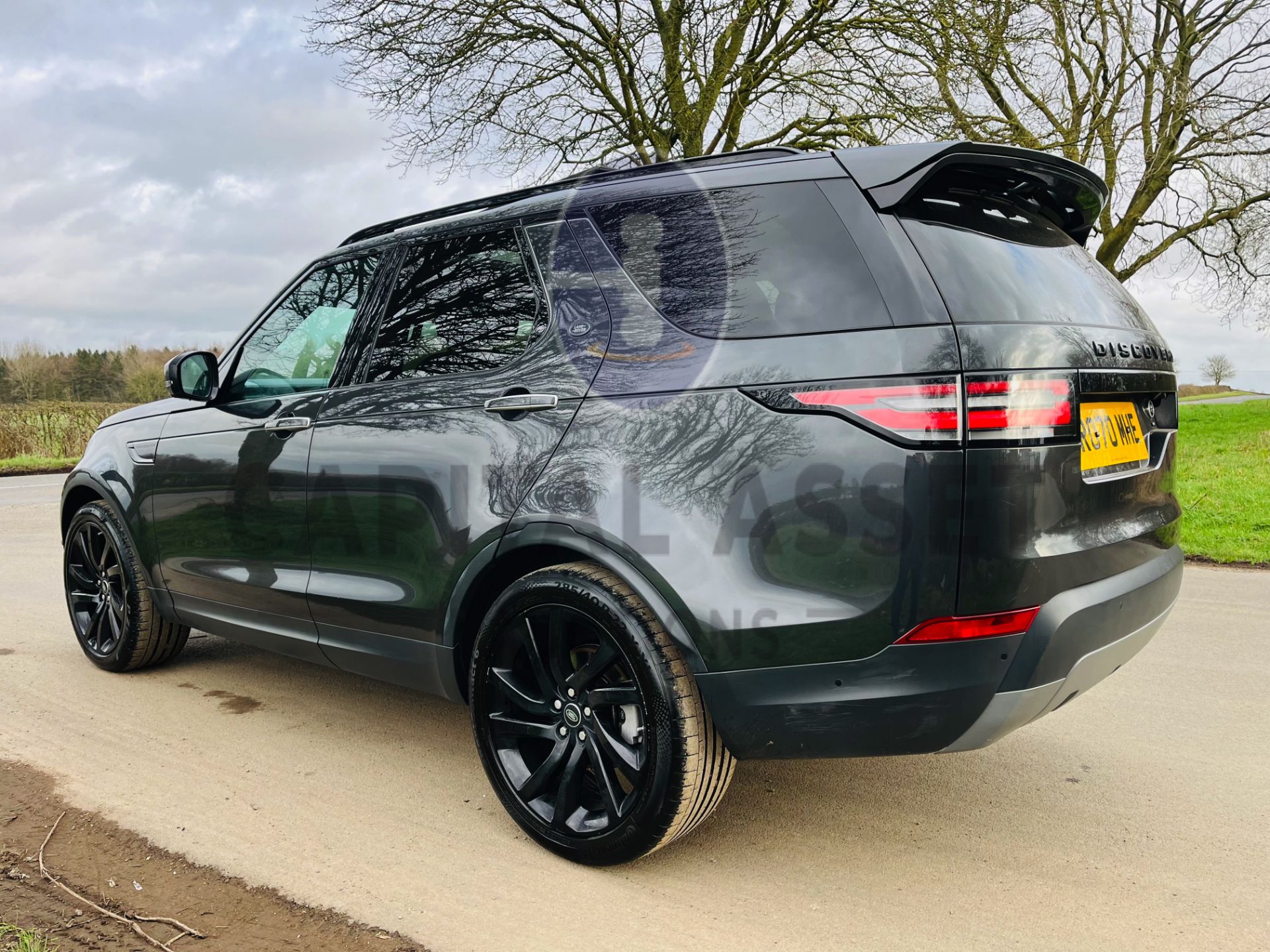 (ON SALE) LAND ROVER DISCOVERY LUXURY HSE BLACK EDITION (2021 MODEL) ONLY 26000 MILES - LR HISTORY - Image 9 of 43