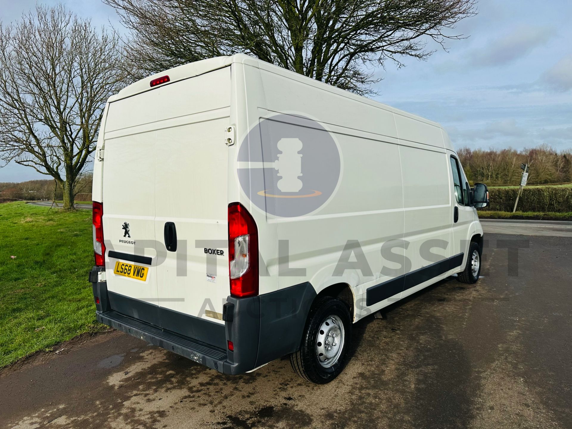 PEUGEOT BOXER *PROFESSIONAL* LWB HI-ROOF (2019 - EURO 6) 2.2 BLUE HDI - 6 SPEED *A/C* (1 OWNER) - Image 8 of 28