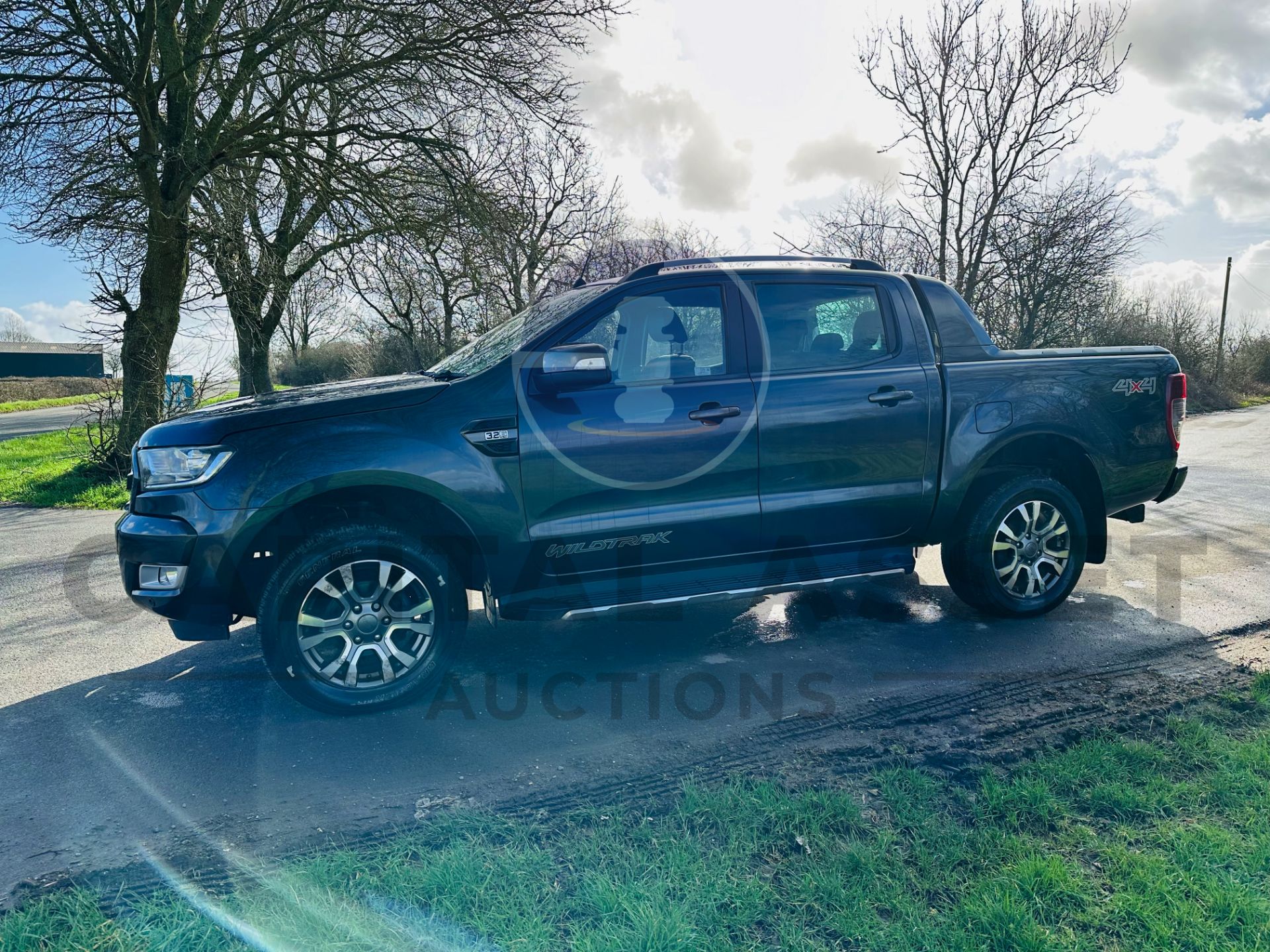 FORD RANGER *WILDTRAK EDITION* DOUBLE CAB PICK-UP (2018 - EURO 6) 3.2 TDCI - AUTOMATIC (1 OWNER) - Bild 5 aus 37