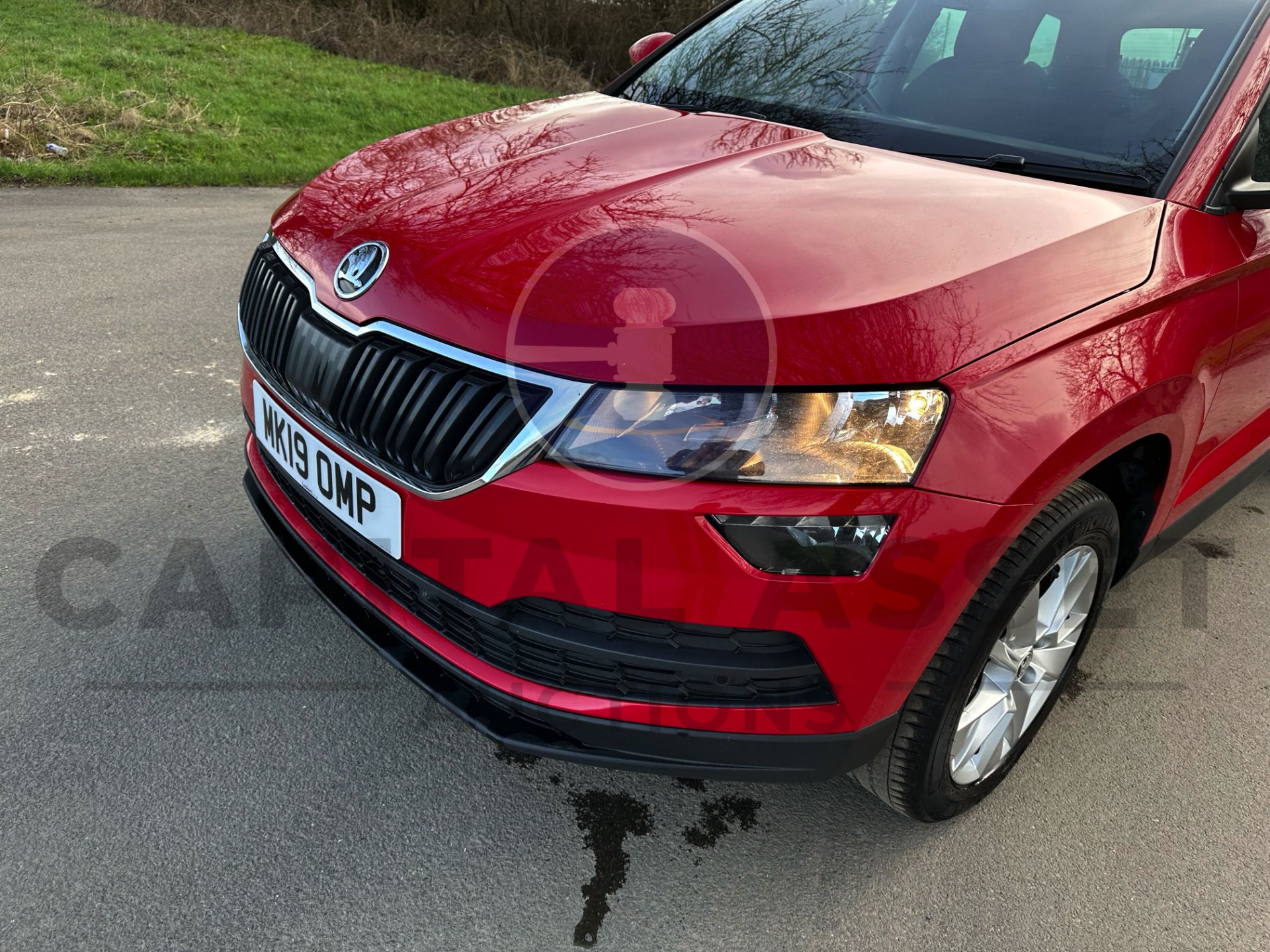 (ON SALE) SKODA KAROQ 1.6TDI "SE" TECHNOLOGY "DSG AUTO" 19 REG - 1 OWNER - SAT NAV - AIR CON - LOOK! - Image 17 of 45