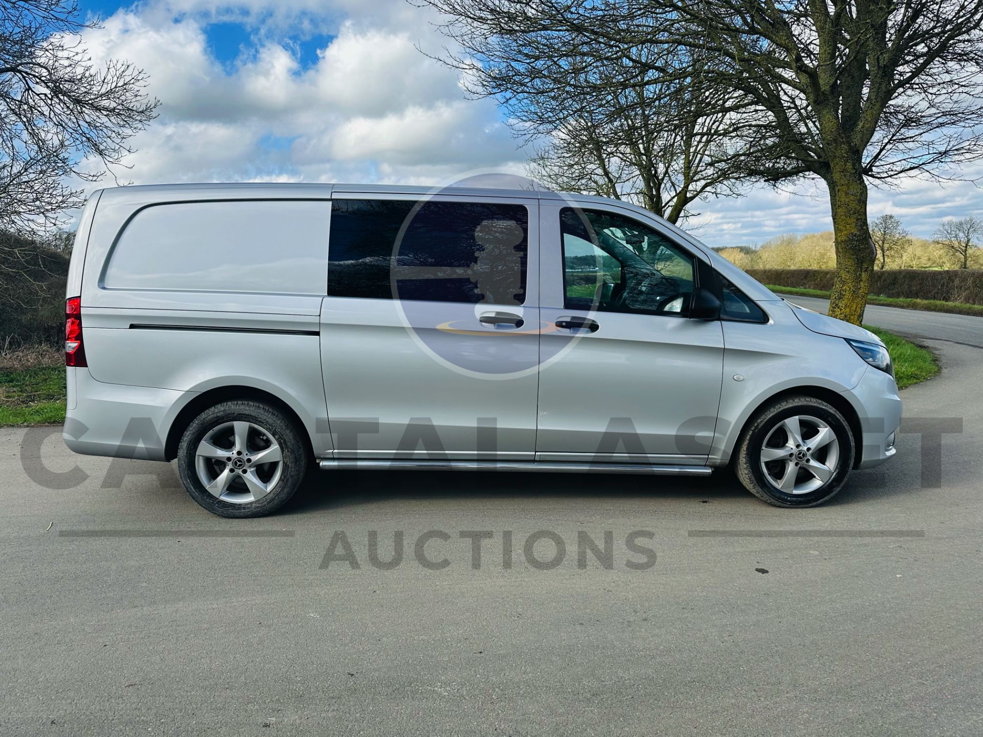 MERCEDES-BENZ VITO 119 CDI *SPORT "LWB DUALINER" 7G AUTOMATIC - 19 REG - ONLY 74K MILES - WOW!!! - Image 14 of 38