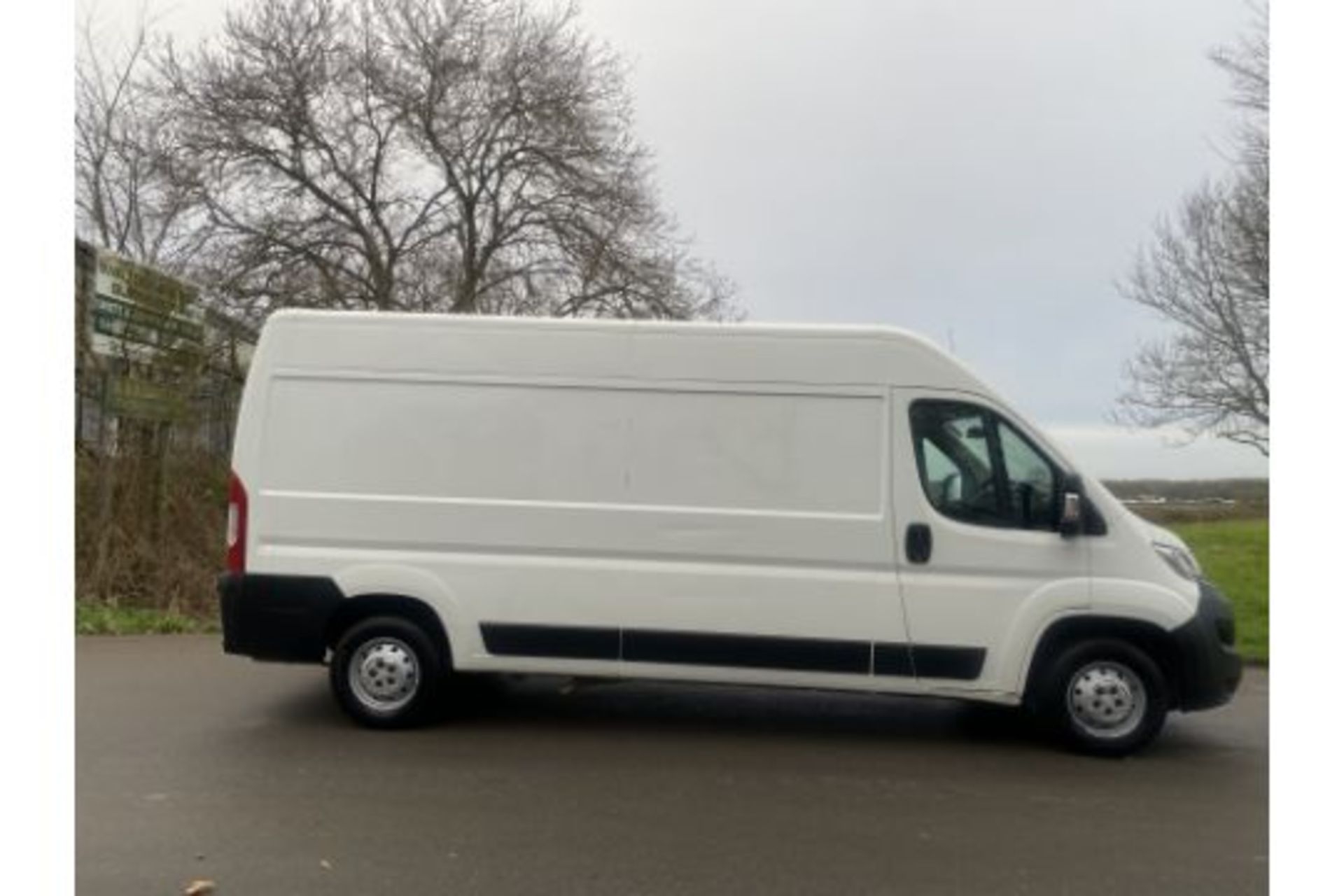 (ON SALE) CITROEN RELAY 2.2 BLUE HDI (140) LWB HIGH ROOF - 2020 MODEL - ONLY 88K MILES - SAT NAV - Image 9 of 26