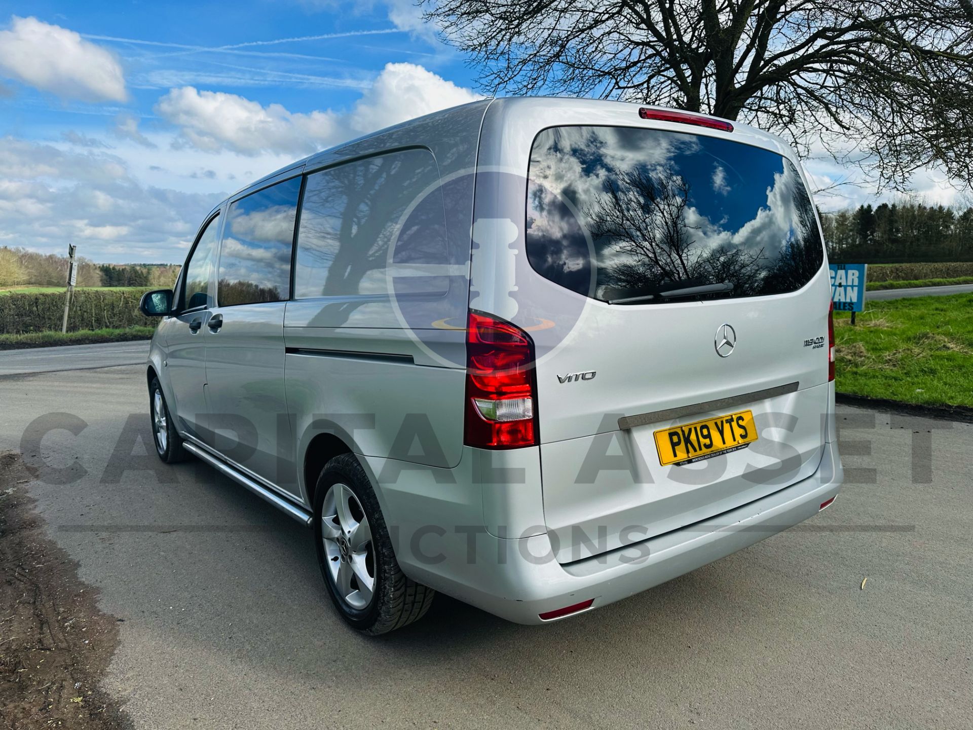 MERCEDES-BENZ VITO 119 CDI *SPORT "LWB DUALINER" 7G AUTOMATIC - 19 REG - ONLY 74K MILES - WOW!!! - Image 10 of 38