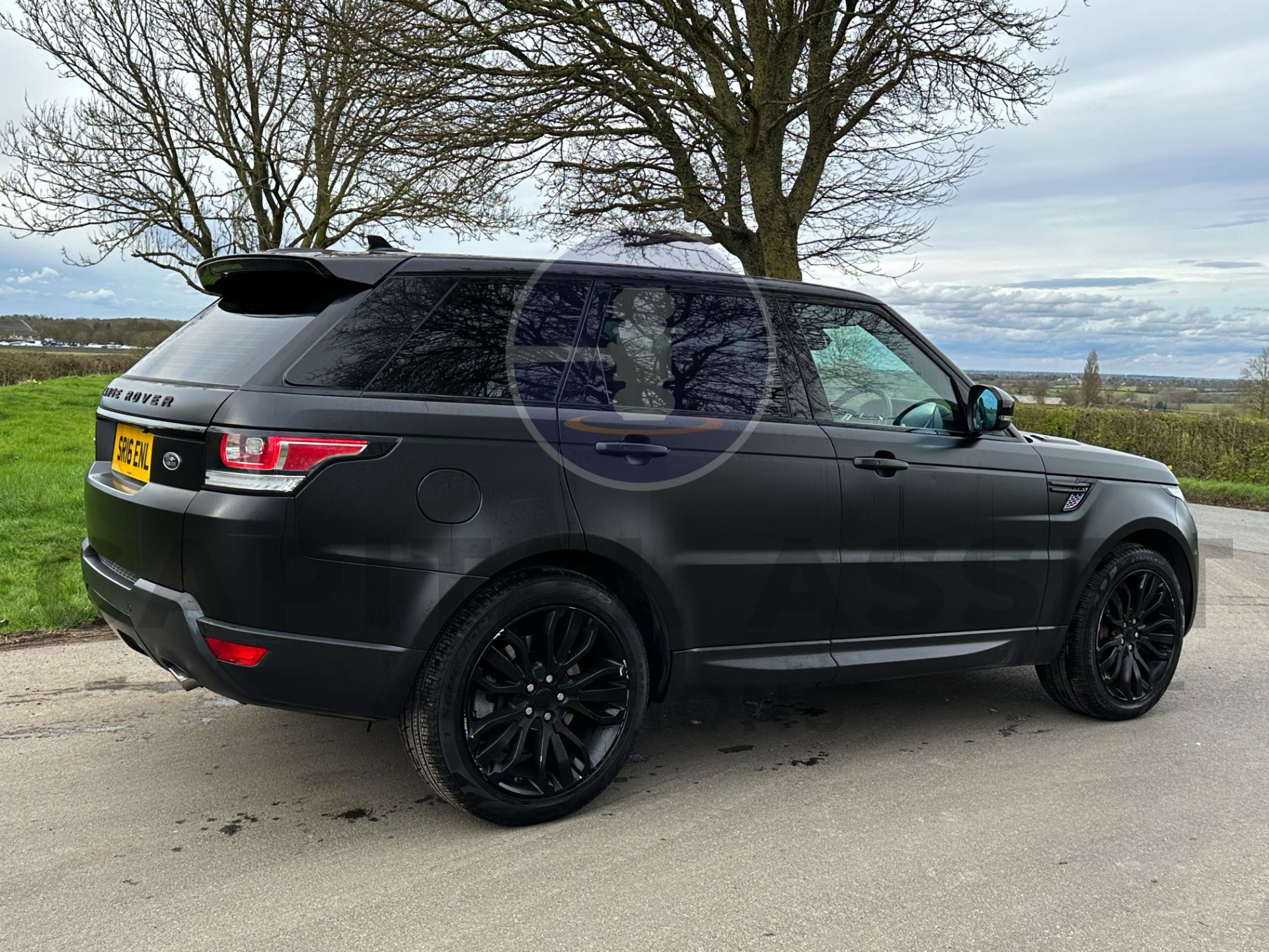 (On Sale) RANGE ROVER SPORT *HSE DYNAMIC* 5 DOOR SUV (2016) 3.0 SDV6 - 8 SPEED AUTO *REAR DVD'S* - Image 13 of 52