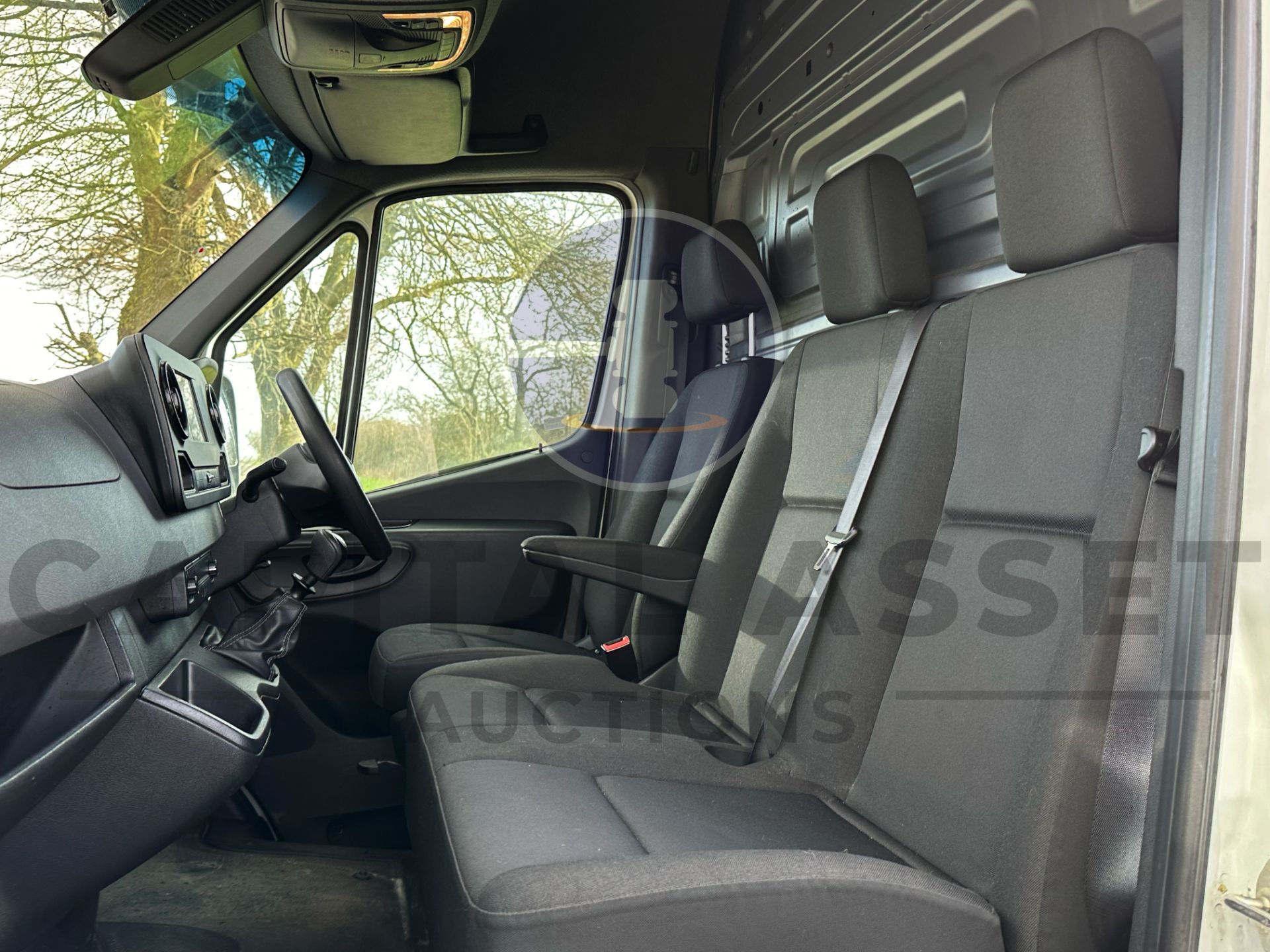 MERCEDES-BENZ SPRINTER 315 CDI *PROGRESSIVE* LWB (2021 - FACELIFT MODEL) 150 BHP - 6 SPEED *EURO 6* - Image 20 of 40