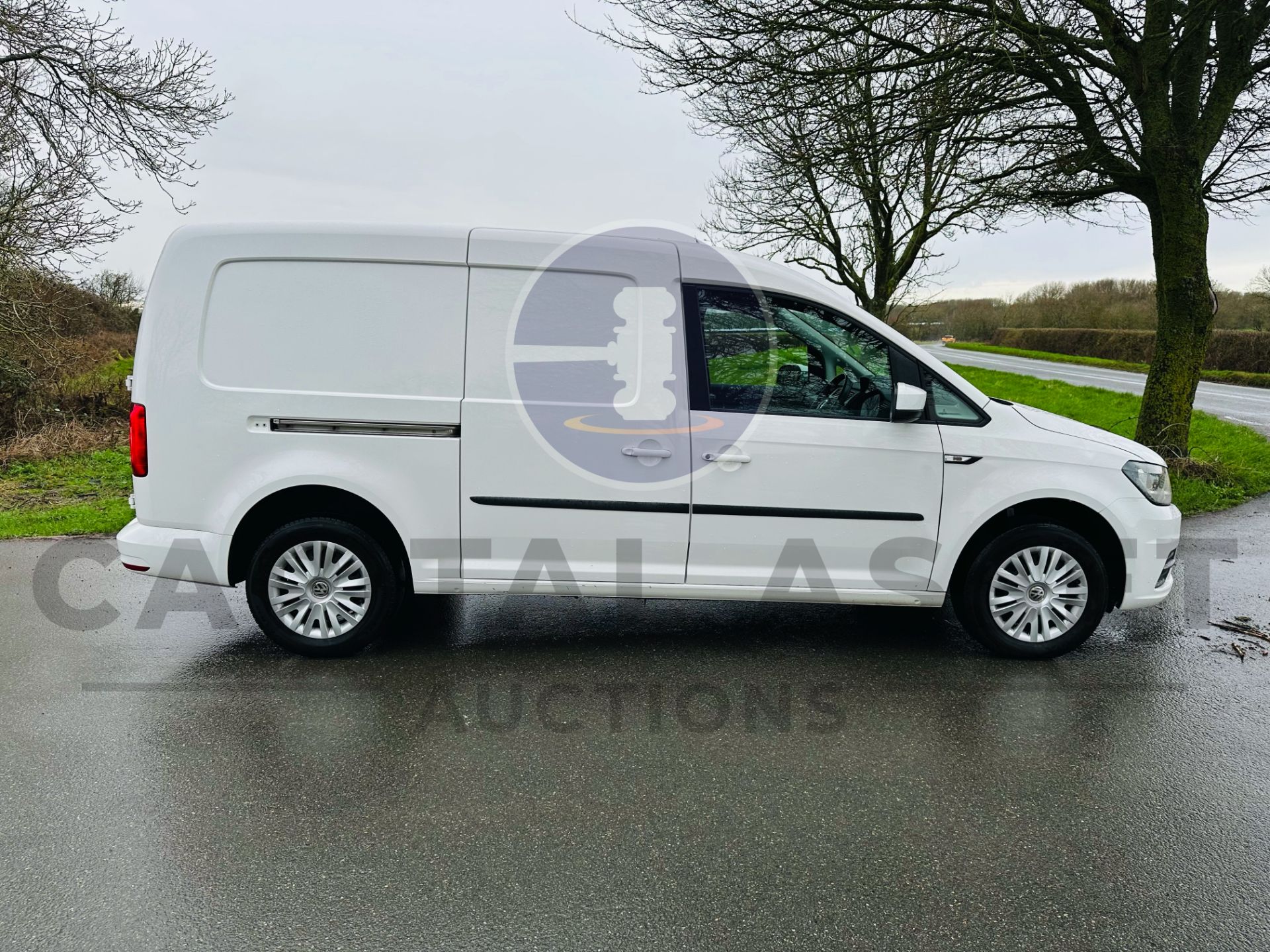 VOLKSWAGEN CADDY 2.0TDI BMT TREND-LINE (2021 MODEL) MAXI / LWB-1 OWNER (AIR CON) EURO 6 - Image 10 of 31