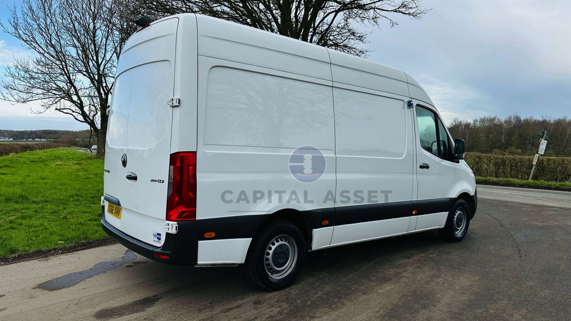 MERCEDES-BENZ SPRINTER 314 CDI *MWB - REFRIGERATED VAN* (2019 - FACELIFT MODEL) *OVERNIGHT STANDBY* - Image 15 of 41