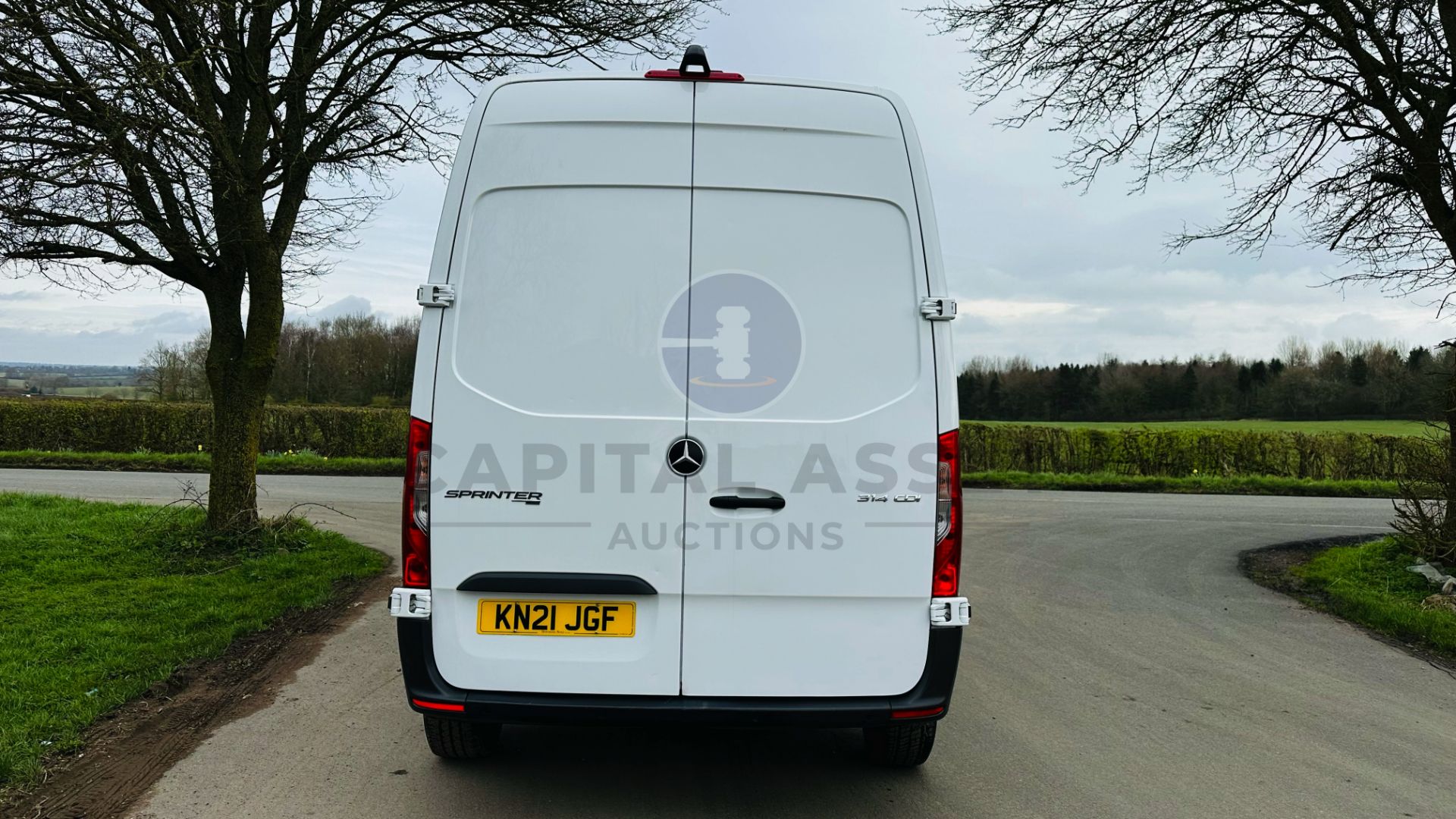 MERCEDES-BENZ SPRINTER 314 CDI *PREMIUM* MWB HI-ROOF (2021 - FACELIFT MODEL) *EURO 6* (1 OWNER) - Image 11 of 42