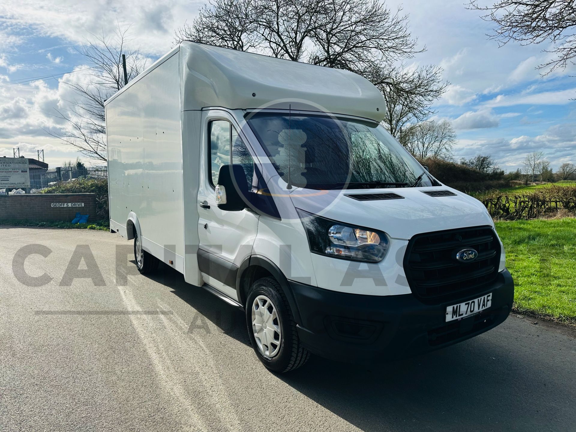 FORD TRANSIT 350 *LEADER - LUTON BOX / LOW LOADER* ECOBLUE - 2021 MODEL - START / STOP - EURO 6! - Image 2 of 26