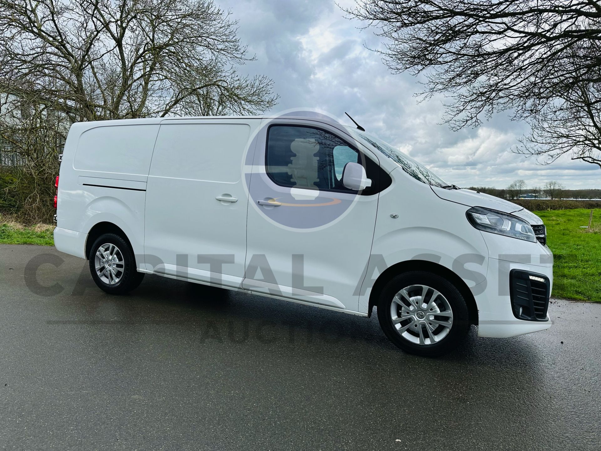 (ON SALE) VAUXHALL VIVARO 2.0 DCTI (SPORTIVE S/S - BLUE EURO 6 EDITION) 2020 MODEL - AC - NEW SHAPE