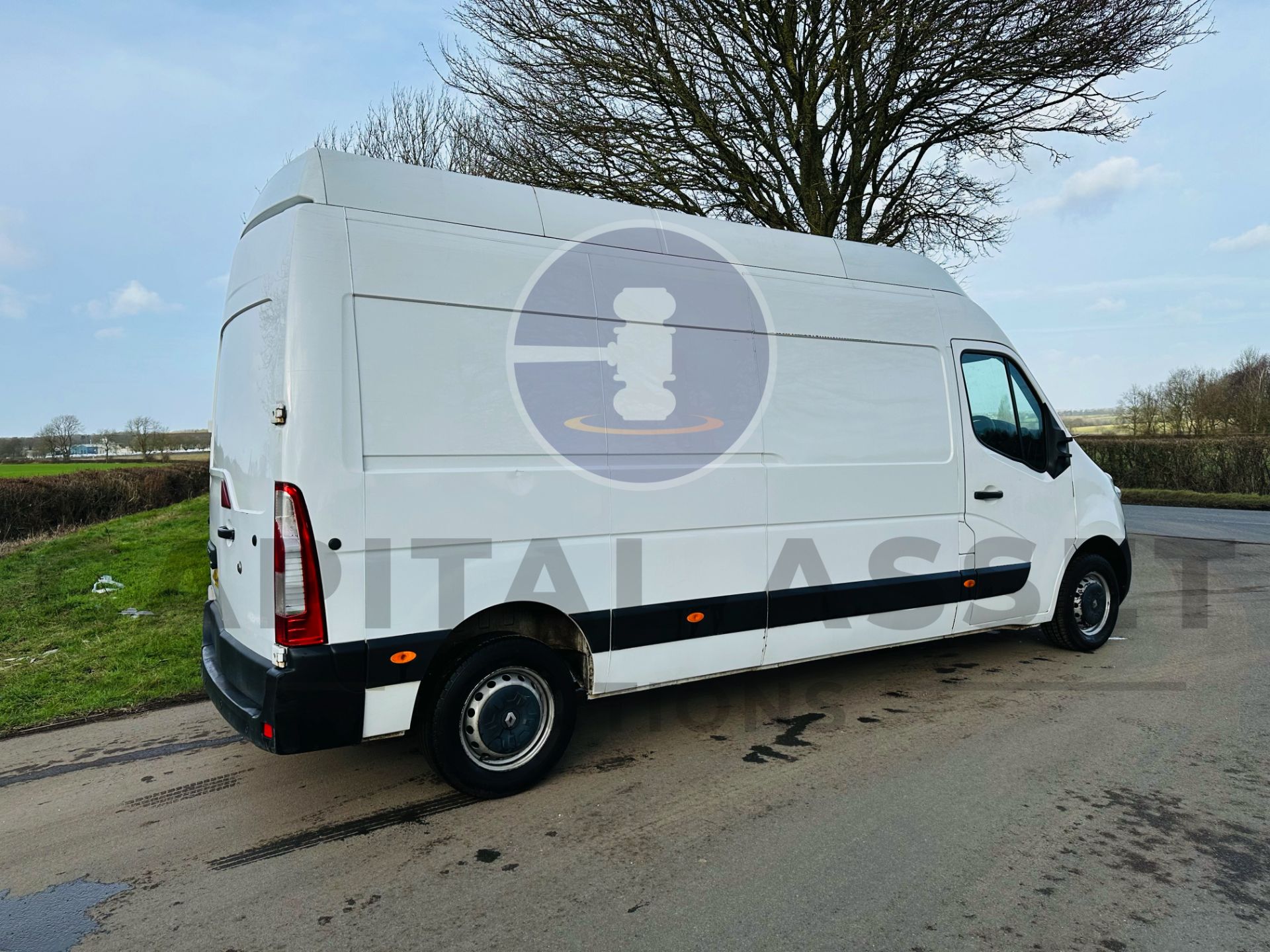 RENAULT MASTER *BUSINESS ENERGY* LWB EXTRA HI-ROOF (2019 - EURO 6) 2.3 DCI - 145 BHP - 6 SPEED - Image 8 of 26