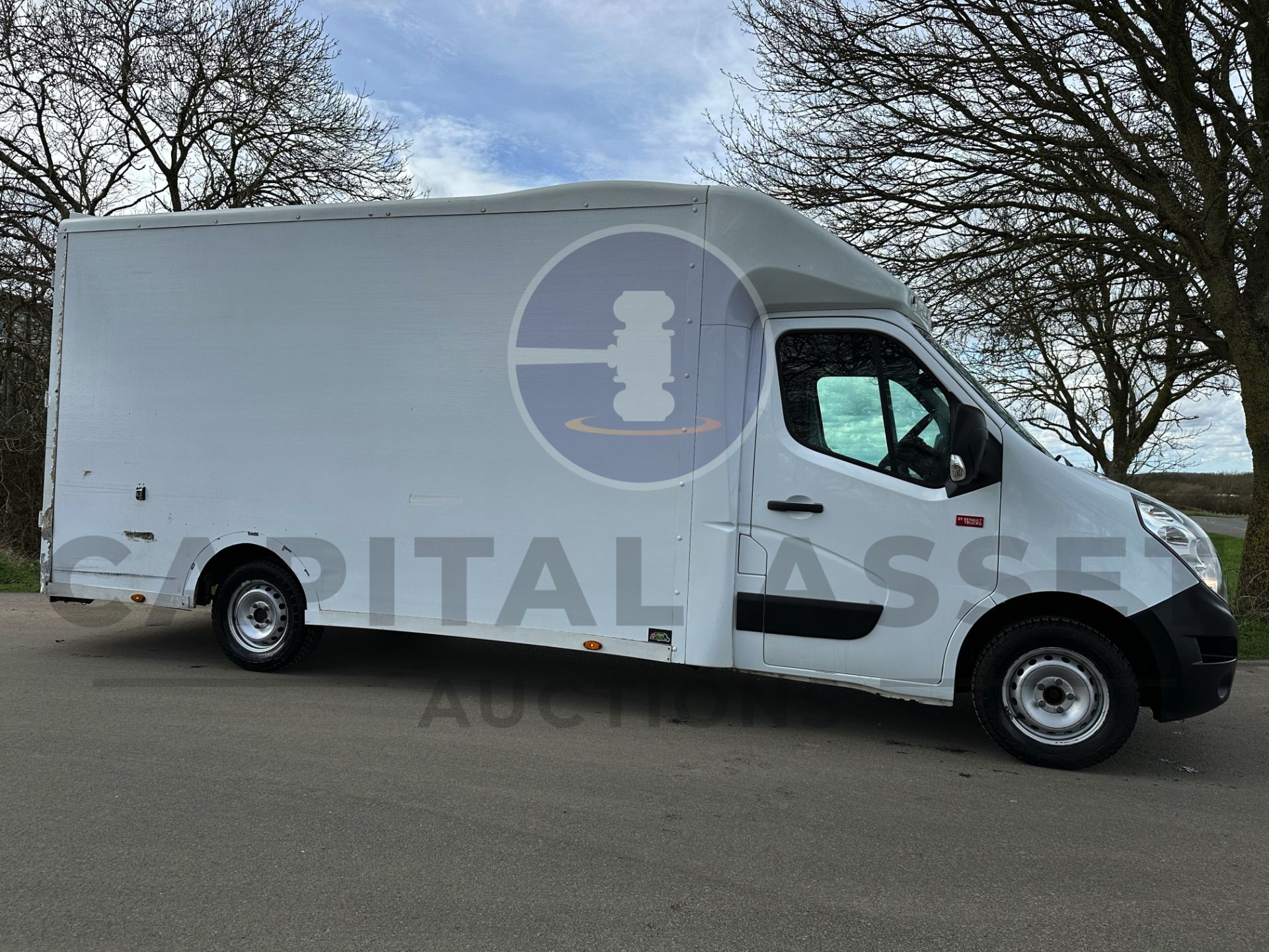 RENAULT MASTER LL35 *LWB LUTON / BOX VAN* (2020 - EURO 6) 2.3 DCI - 6 SPEED (1 OWNER - FULL HISTORY)