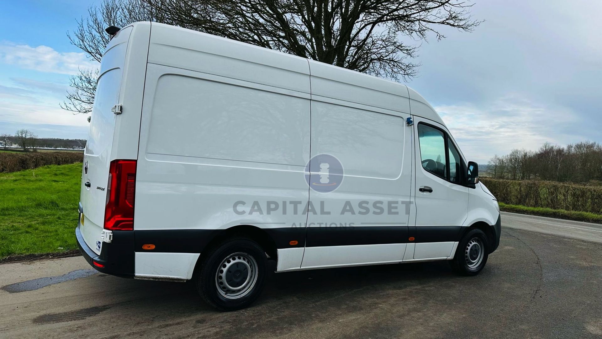 MERCEDES-BENZ SPRINTER 314 CDI *MWB - REFRIGERATED VAN* (2019 - FACELIFT MODEL) *OVERNIGHT STANDBY* - Image 14 of 41
