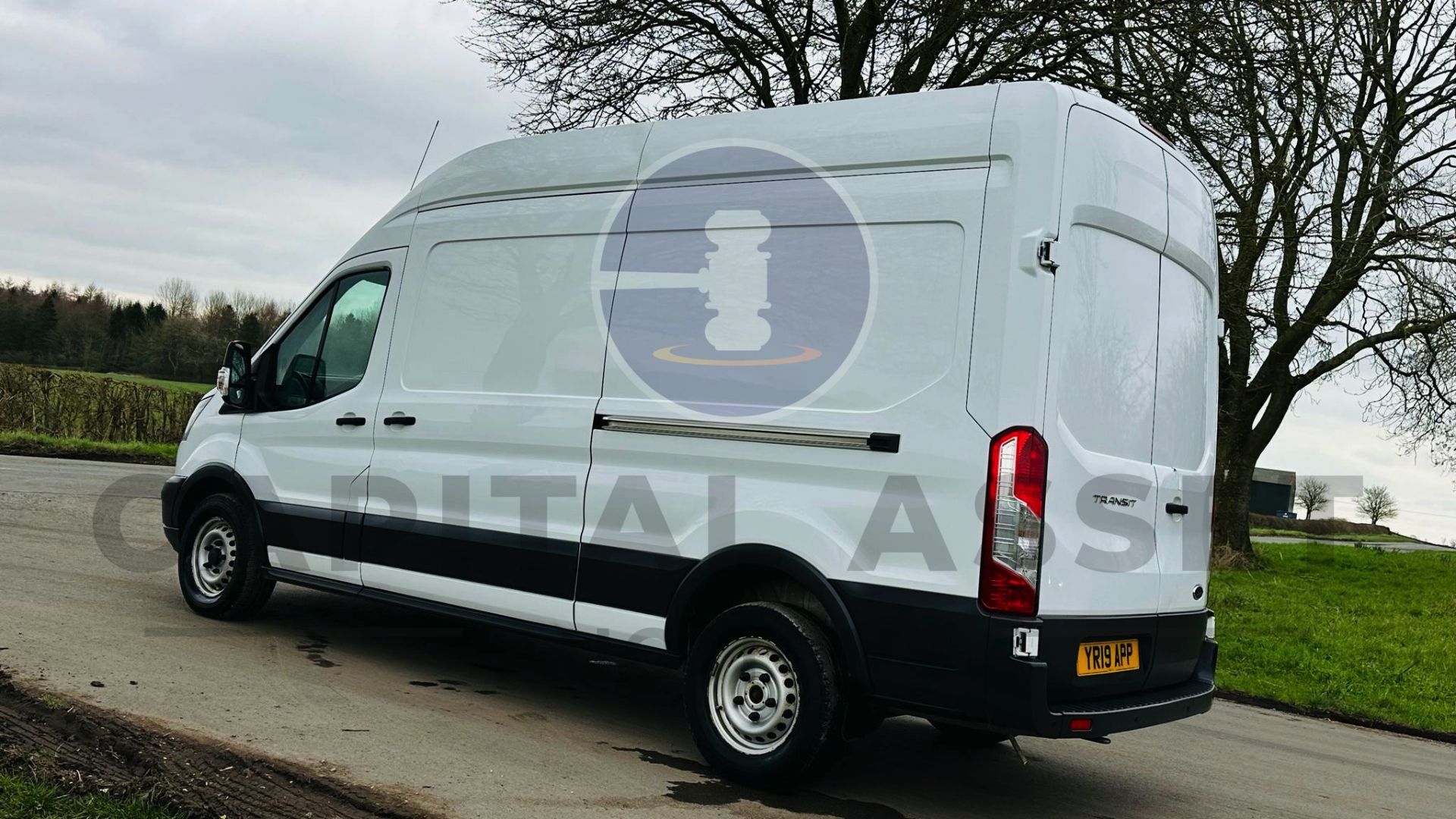 FORD TRANSIT 130 T350 *LWB - REFRIGERATED VAN* (2019 - EURO 6) 2.0 TDCI - 6 SPEED *EURO 6* (3500 KG) - Image 11 of 39