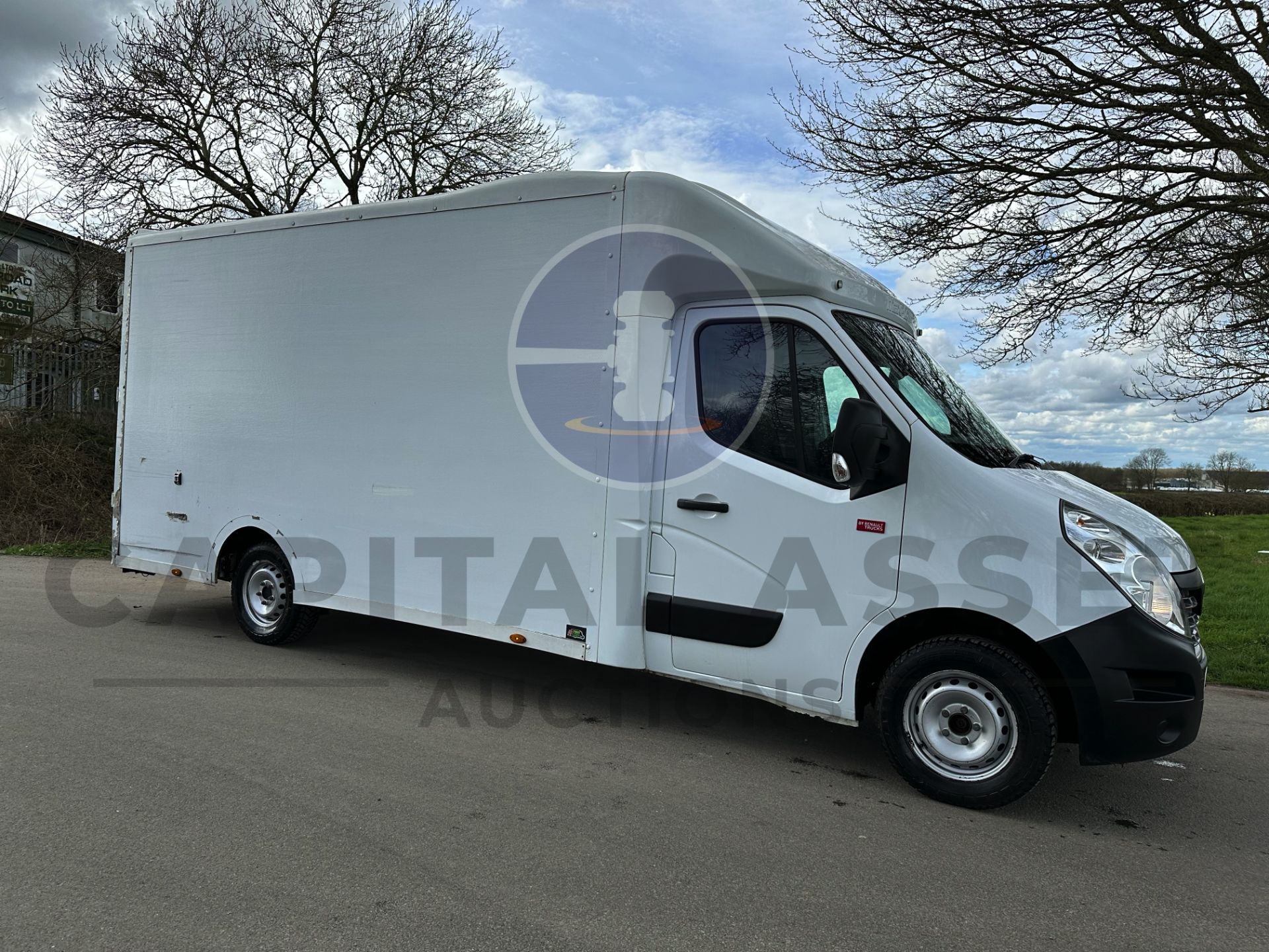 RENAULT MASTER LL35 *LWB LUTON / BOX VAN* (2020 - EURO 6) 2.3 DCI - 6 SPEED (1 OWNER - FULL HISTORY) - Image 2 of 40