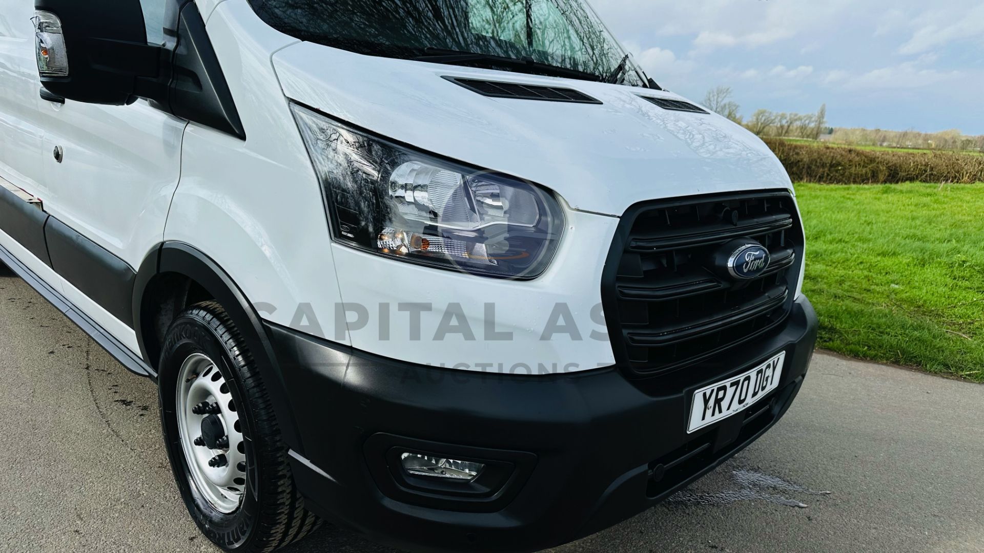 (ON SALE) FORD TRANSIT 130 T350 *LEADER EDITION* LWB HI-ROOF (2021 FACELIFT MODEL) 2.0 TDCI 'ECOBLUE - Image 15 of 40