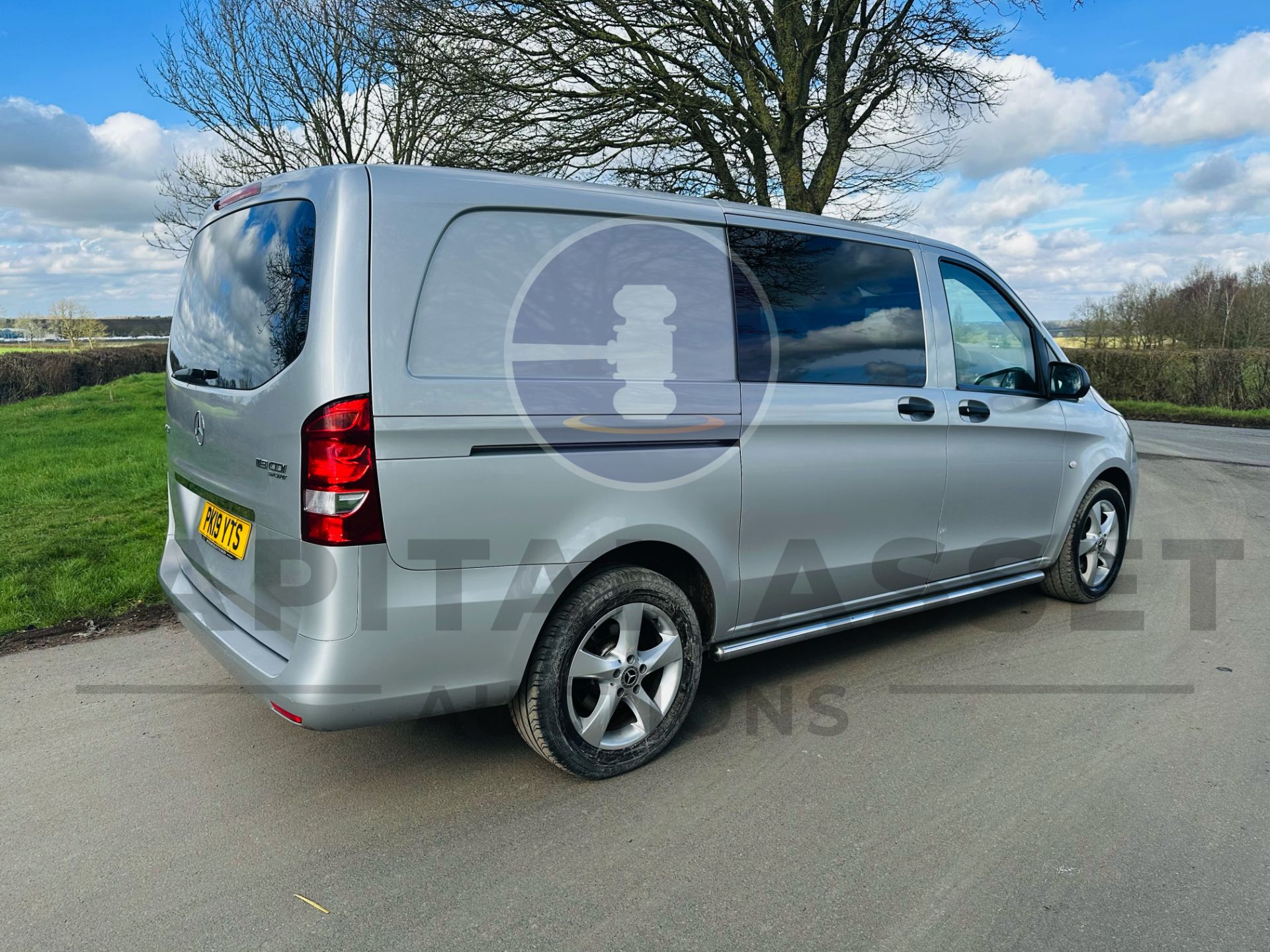 MERCEDES-BENZ VITO 119 CDI *SPORT "LWB DUALINER" 7G AUTOMATIC - 19 REG - ONLY 74K MILES - WOW!!! - Image 13 of 38