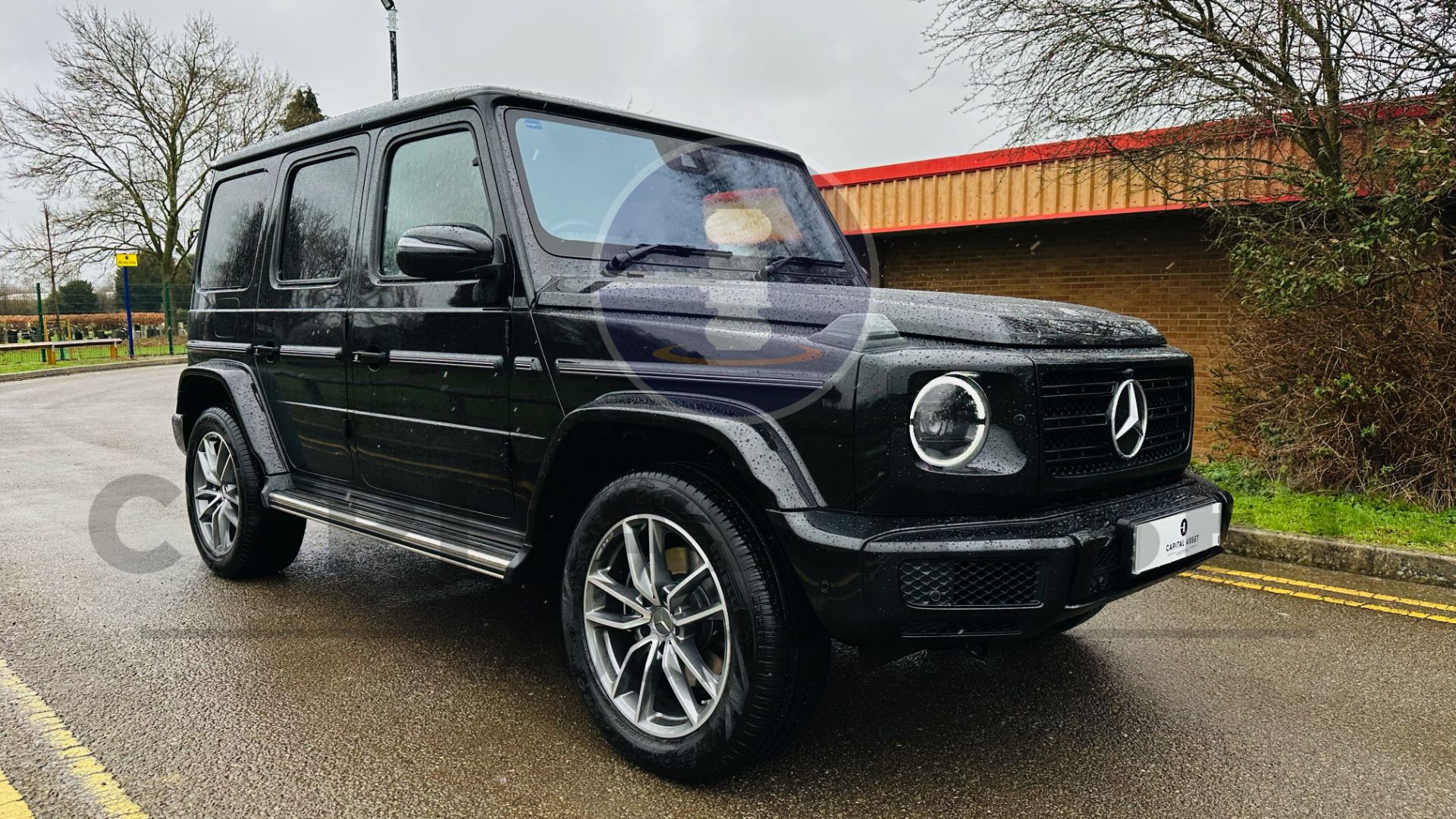 ON SALE MERCEDES-BENZ G400D *AMG LINE PREMIUM PLUS* (2023 - 73 REG) *NIGHT PACKAGE - ULTIMATE SPEC - Image 3 of 58