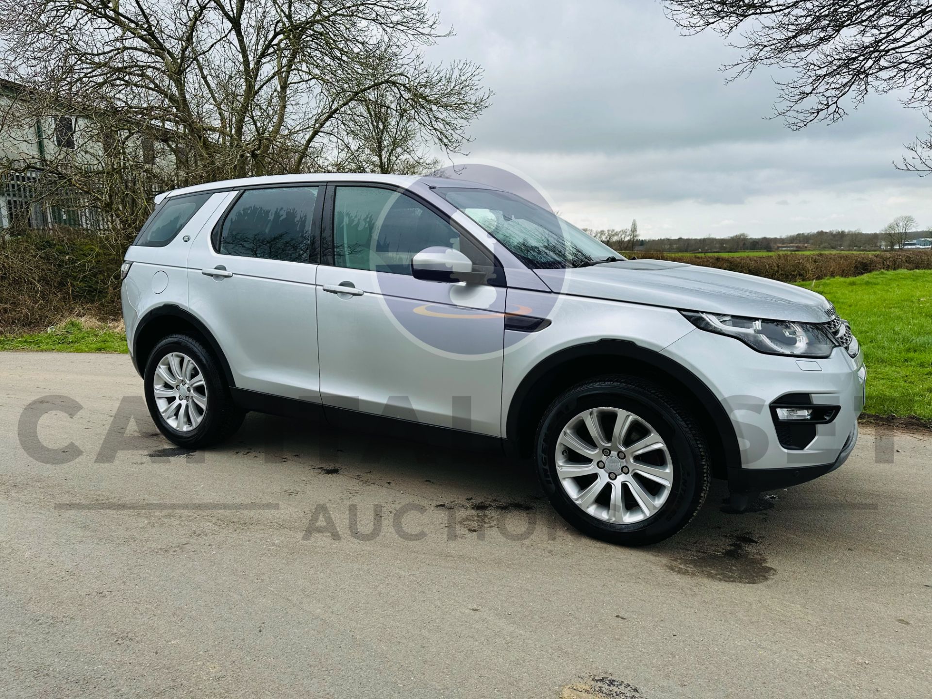 LAND ROVER DISCOVERY SPORT *SE TECH* 7 SEATER SUV (65 REG - EURO 6) 2.0 TD4 - AUTOMATIC