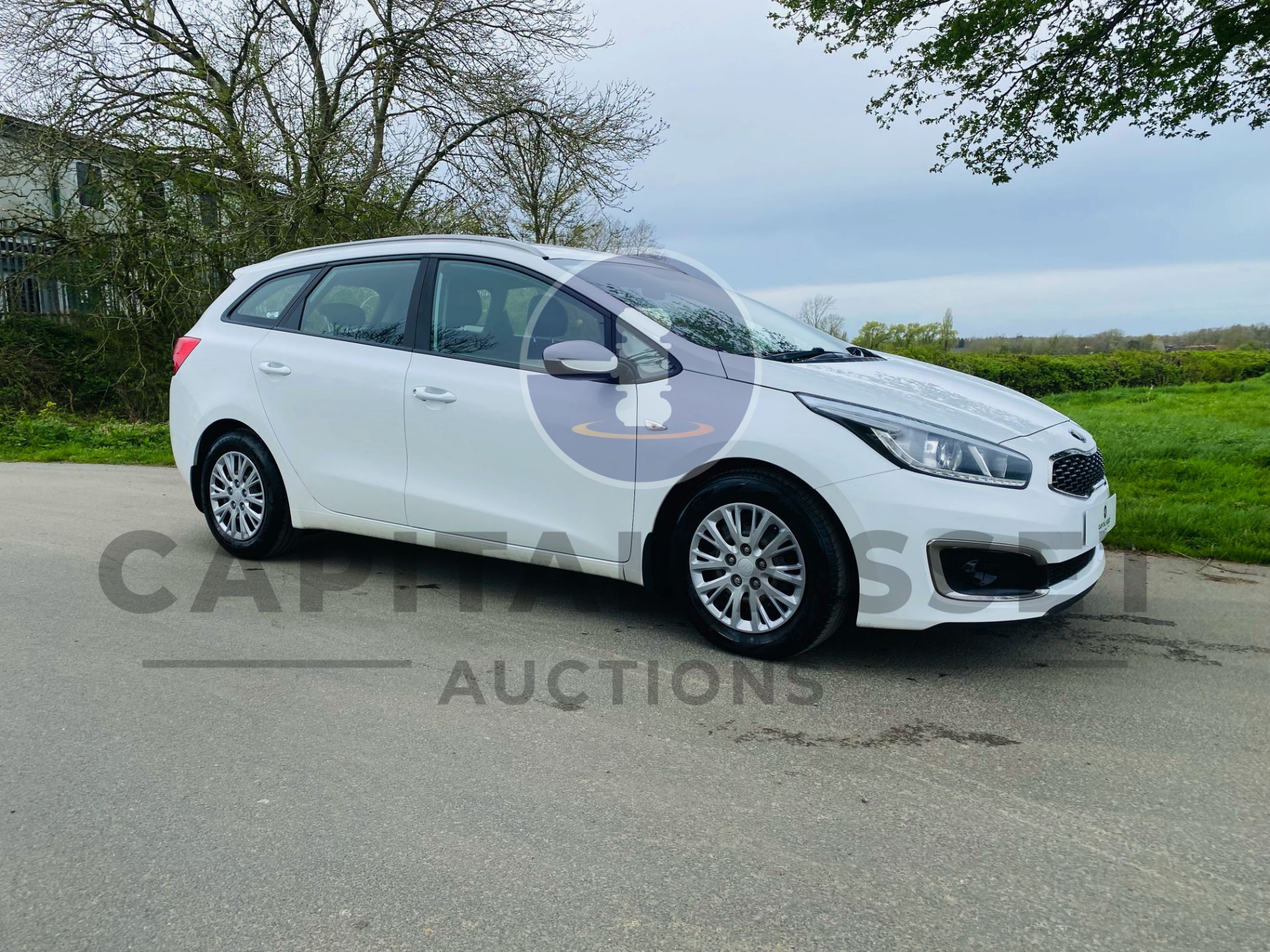 (ON SALE) KIA CEED 1.6 CRDI ISG 1 ESTATE- 18 REG - FULL SERVICE HISTORY - AIR CONDITIONING