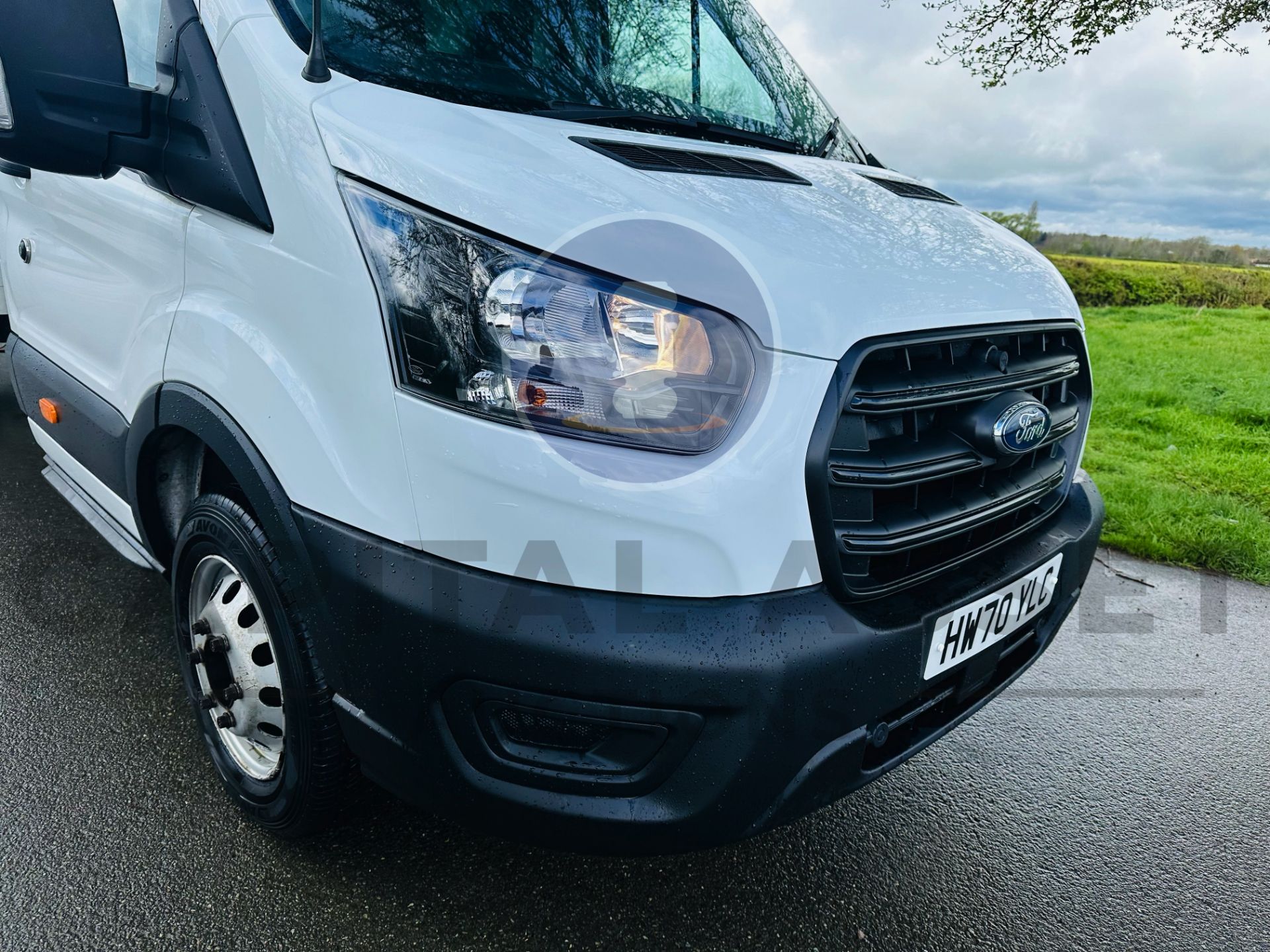 FORD TRANSIT 130 T350L RWD *LWB - LUTON / BOX VAN* (2021) 2.0 TDCI 'ECOBLUE' *EURO 6* (3500 KG) - Image 15 of 41