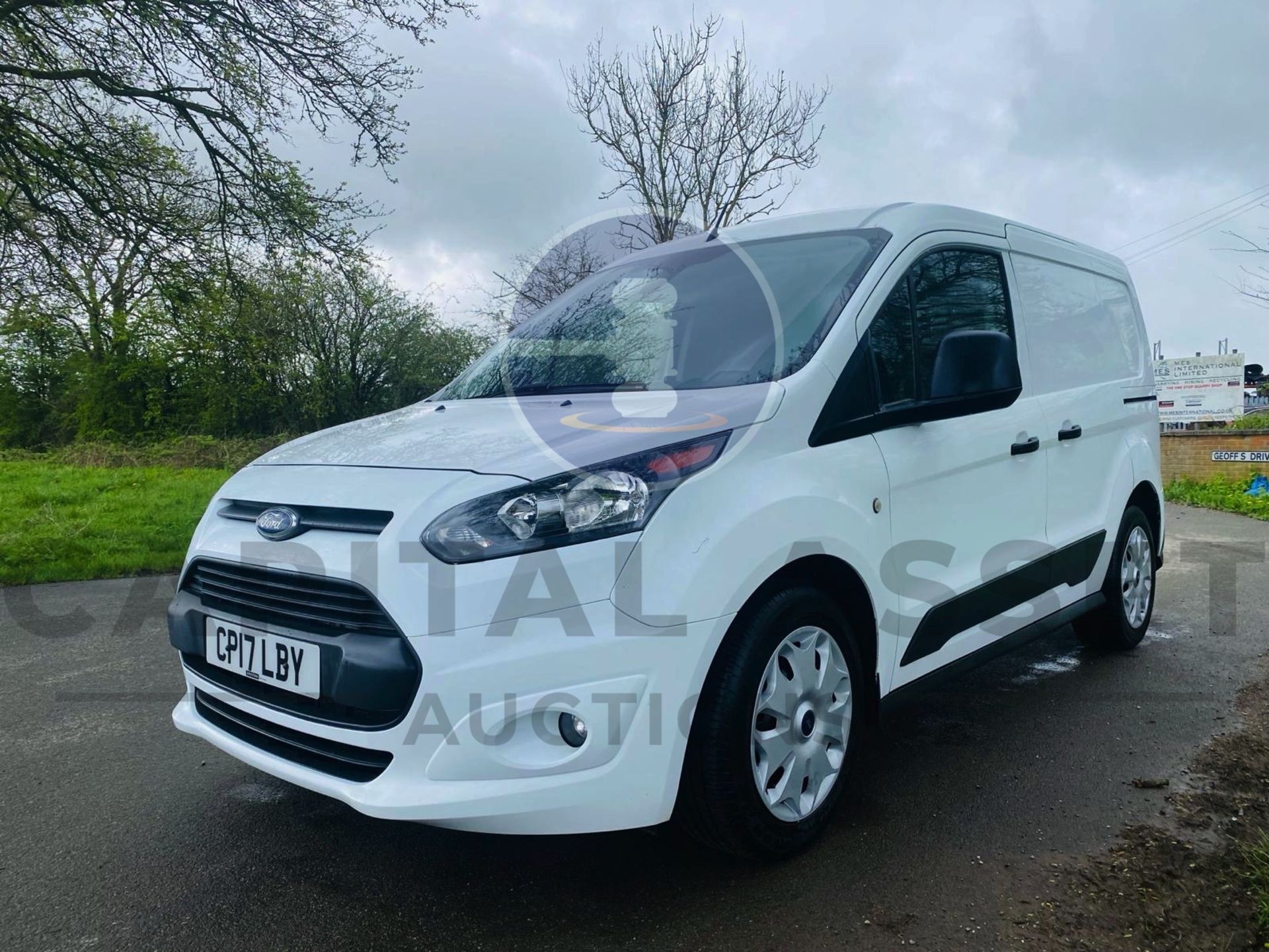 (ON SALE) FORD TRANSIT CONNECT *TREND EDITION* SWB PANEL VAN (2017 - EURO 6) 1.5 TDCI - Image 2 of 24