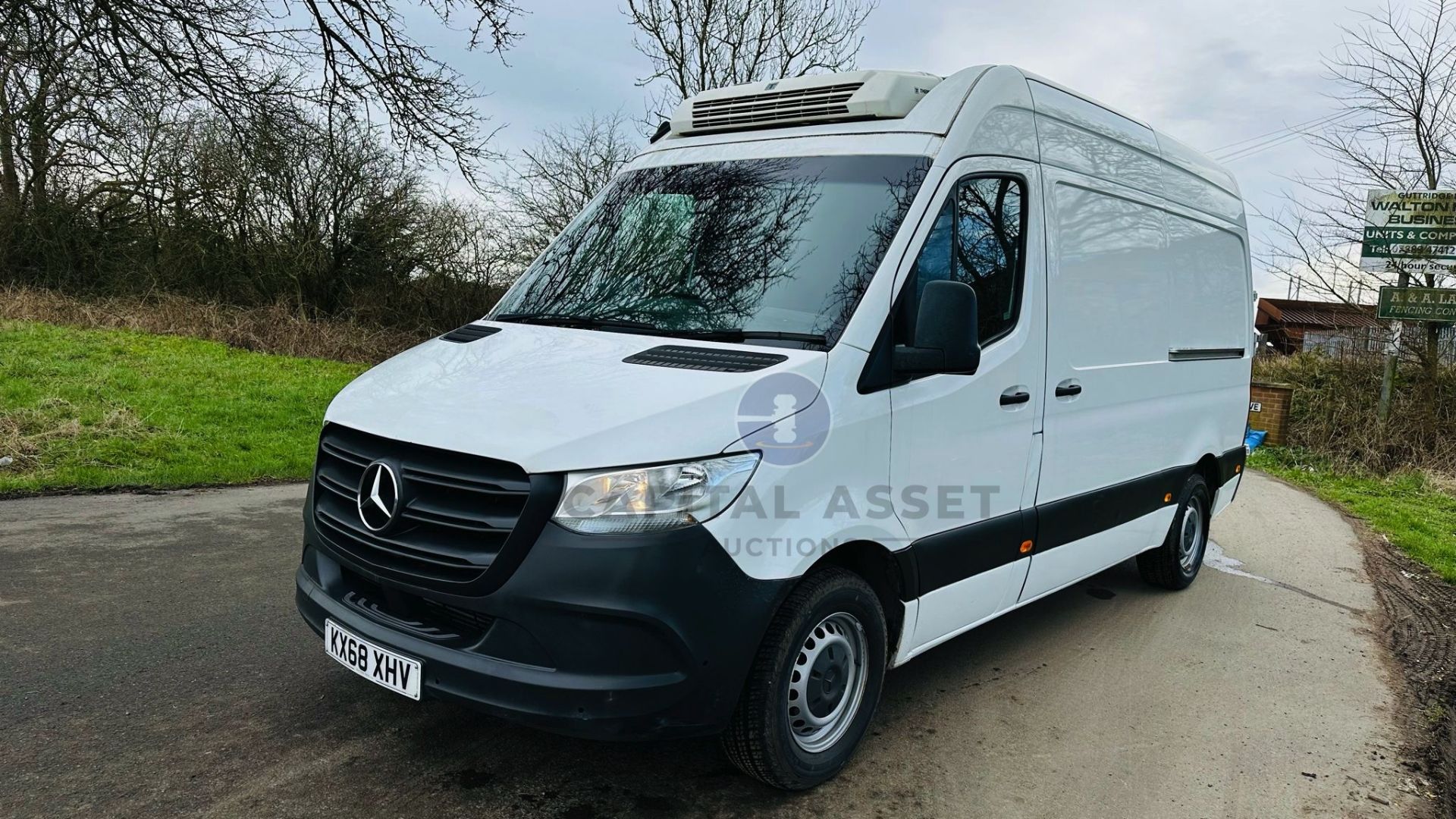 MERCEDES-BENZ SPRINTER 314 CDI *MWB - REFRIGERATED VAN* (2019 - FACELIFT MODEL) *OVERNIGHT STANDBY* - Image 7 of 41
