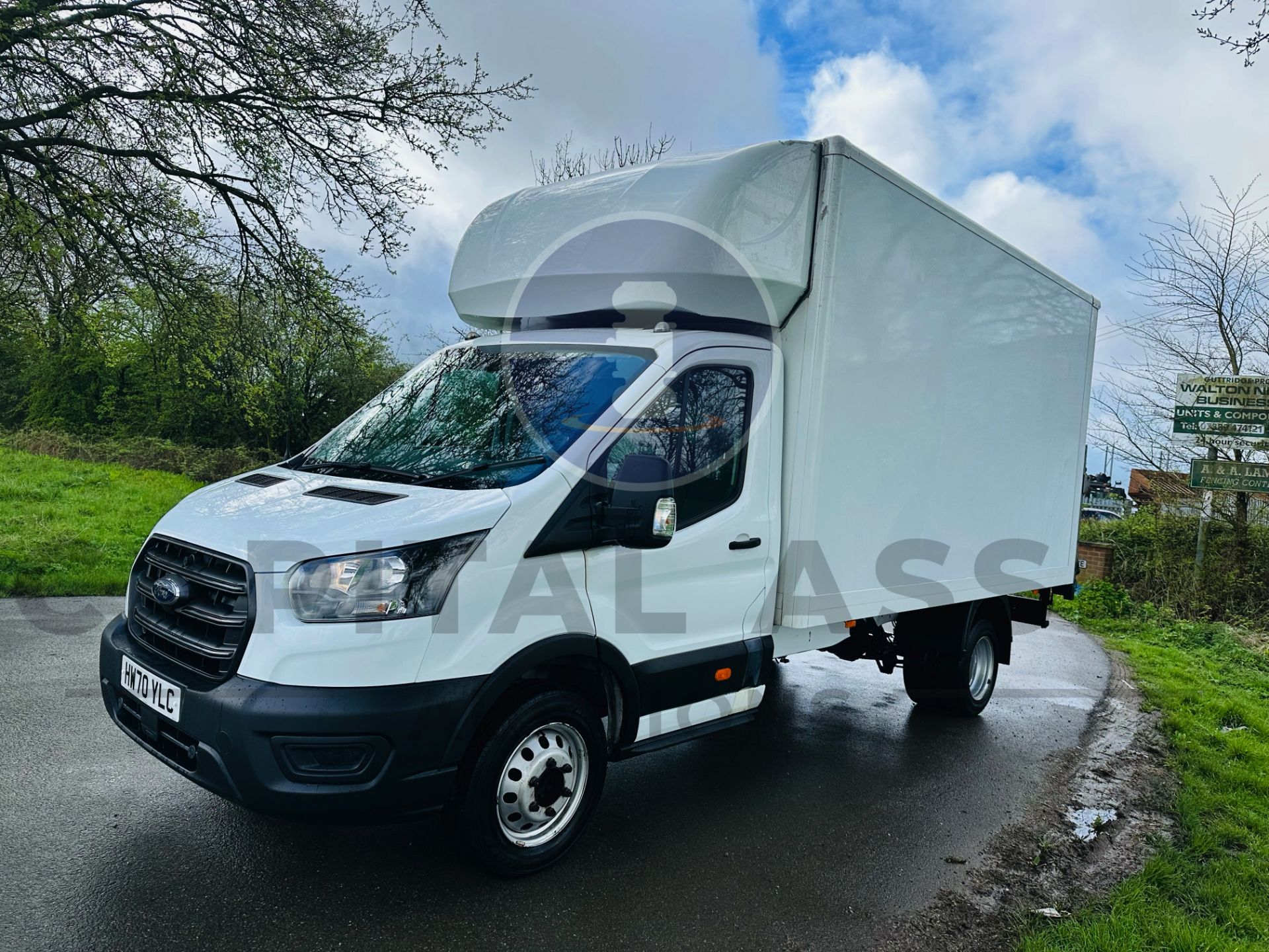 FORD TRANSIT 130 T350L RWD *LWB - LUTON / BOX VAN* (2021) 2.0 TDCI 'ECOBLUE' *EURO 6* (3500 KG) - Image 6 of 41