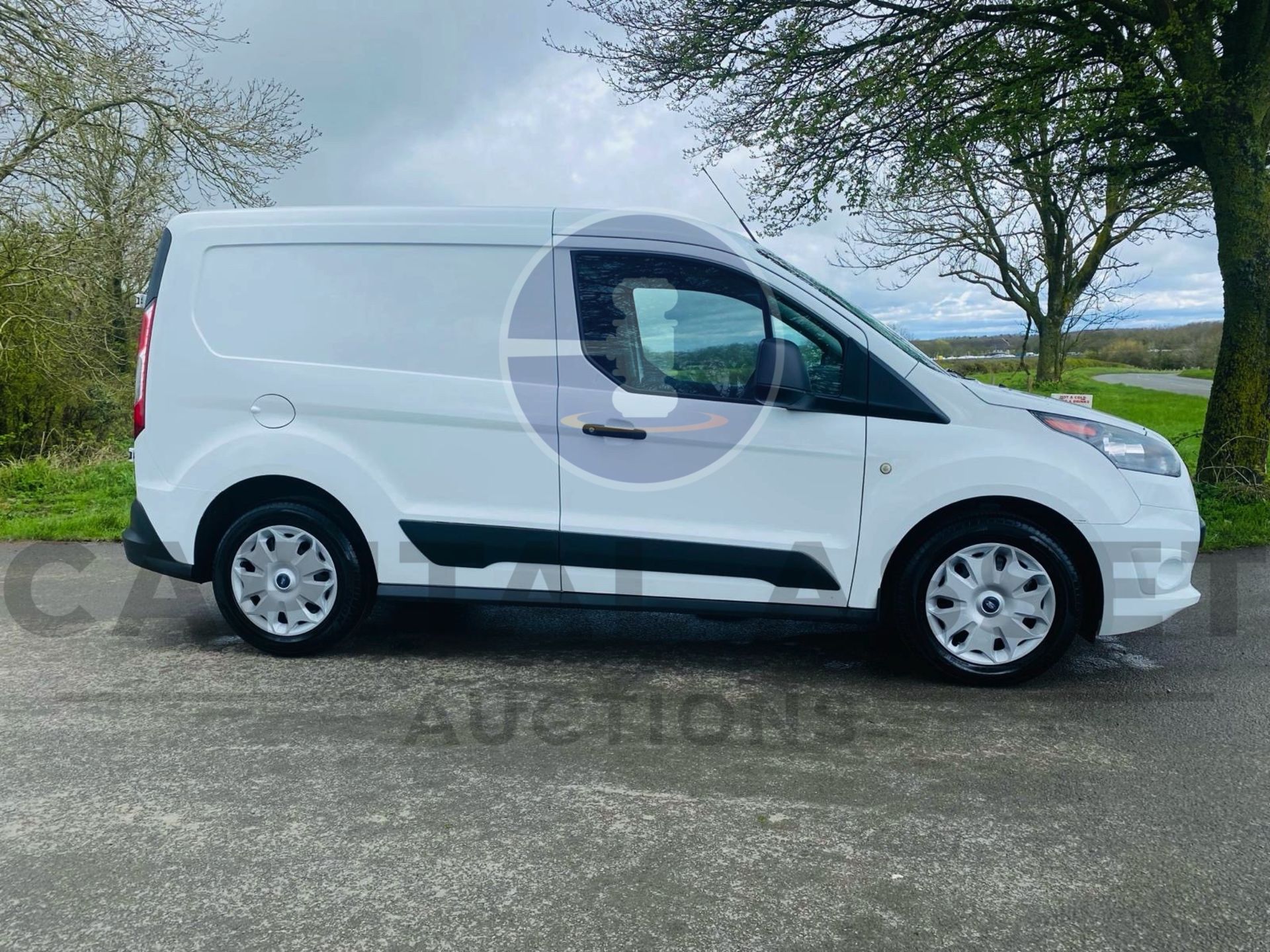 (ON SALE) FORD TRANSIT CONNECT *TREND EDITION* SWB PANEL VAN (2017 - EURO 6) 1.5 TDCI - Image 7 of 24