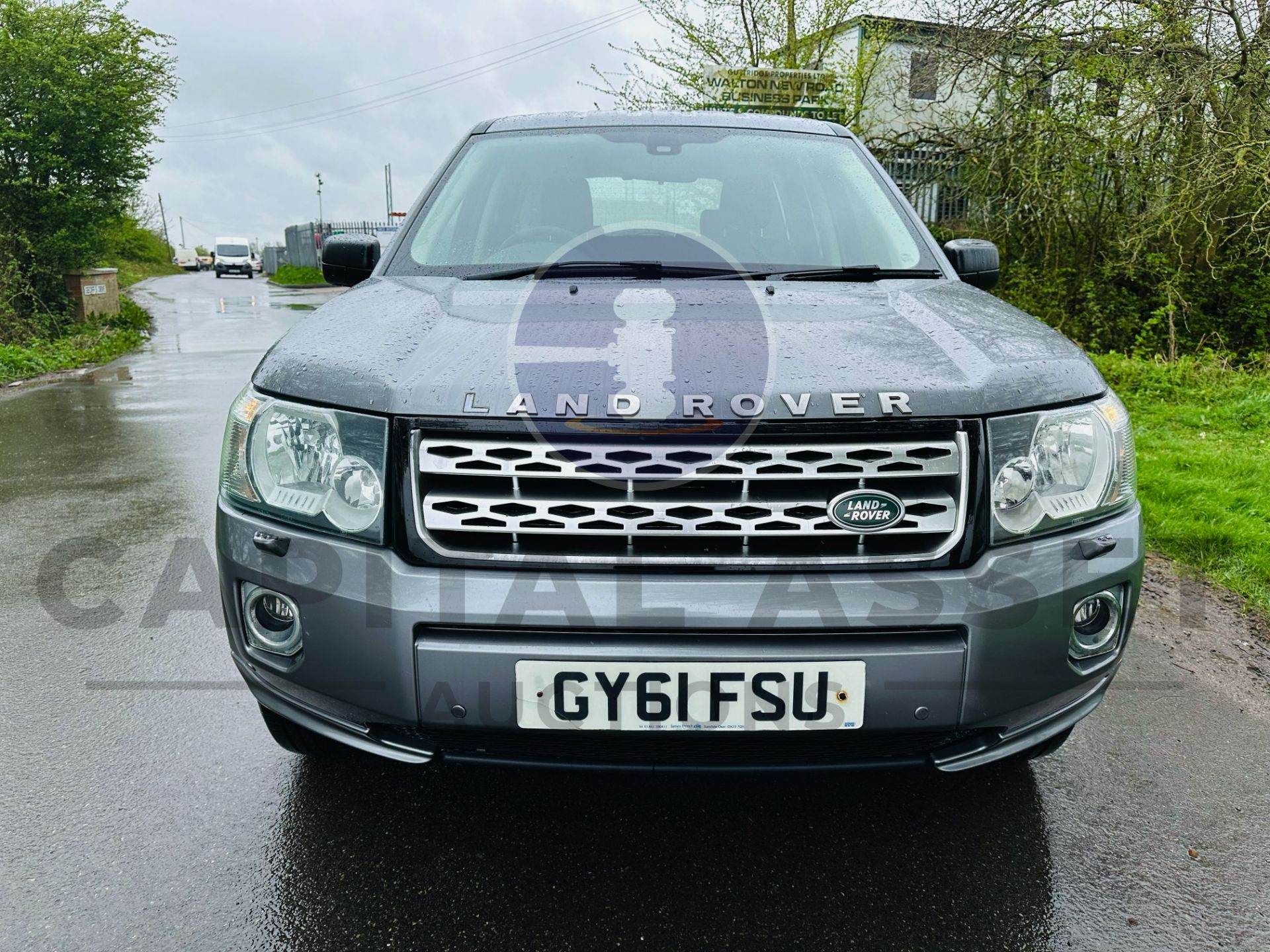 (ON SALE) LANDROVER FREELANDER 2.2TD4 S EDITION "AUTO - 2012 MODEL - AIR CON - FSH - Image 3 of 33