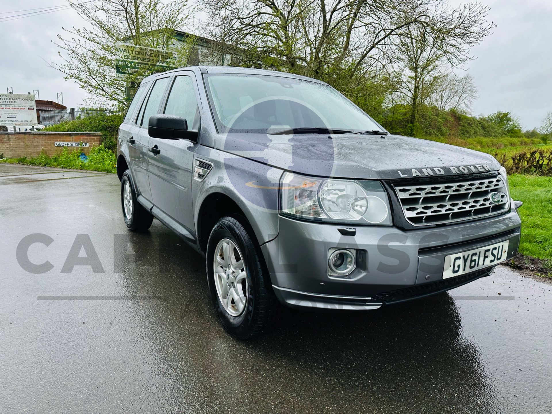 (ON SALE) LANDROVER FREELANDER 2.2TD4 S EDITION "AUTO - 2012 MODEL - AIR CON - FSH - Image 2 of 33