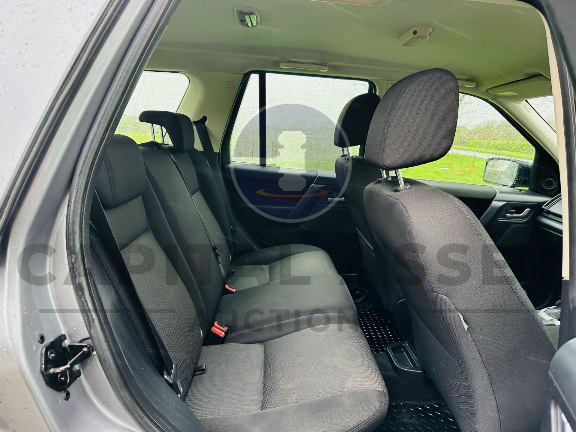 (ON SALE) LANDROVER FREELANDER 2.2TD4 S EDITION "AUTO - 2012 MODEL - AIR CON - FSH - Image 13 of 33